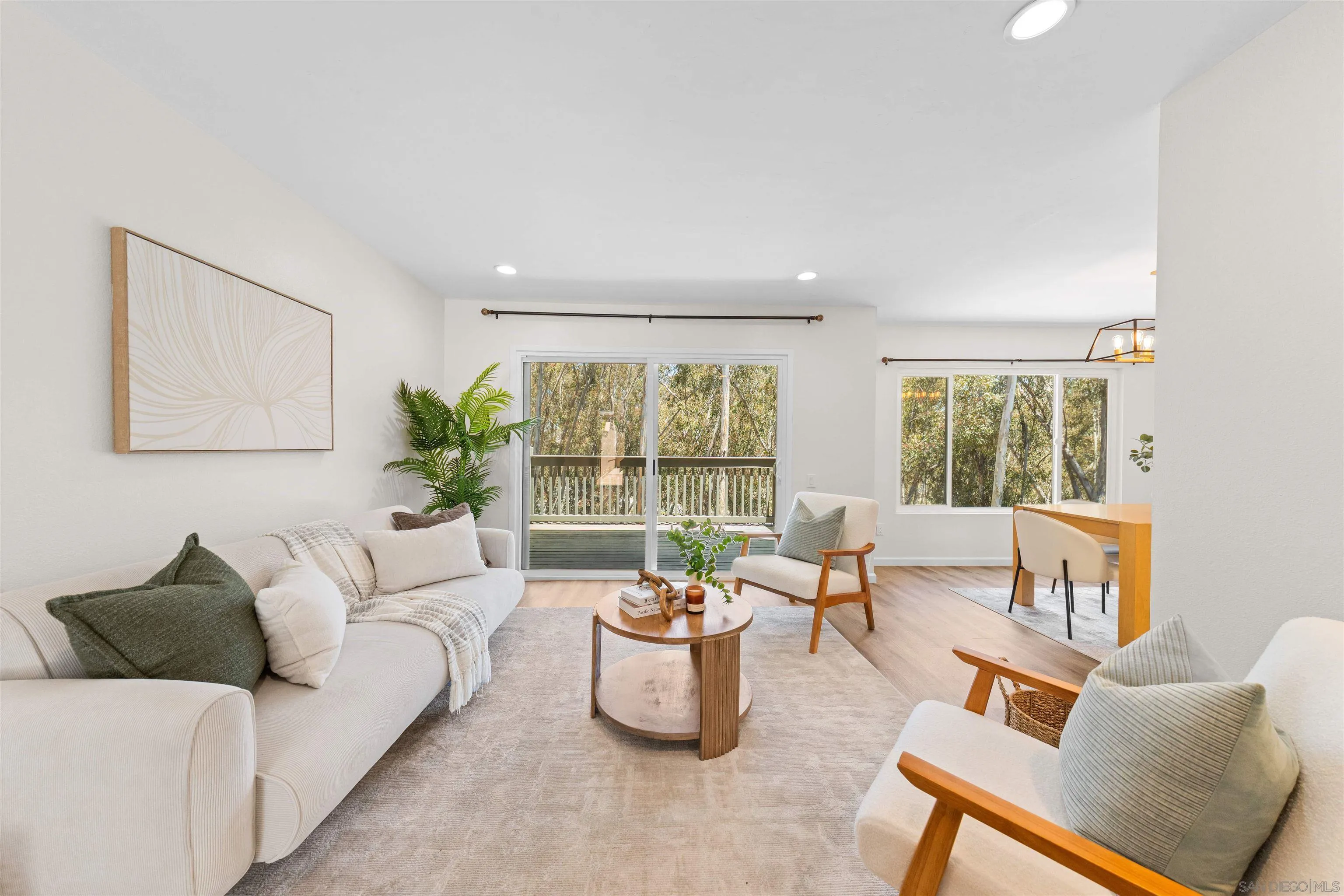 Photo #10: 260015560 Listing: Photo #10