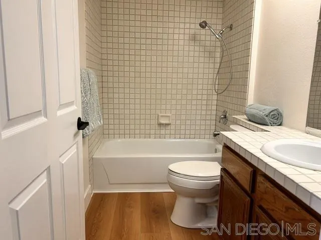 https://cdn.realtyfeed.com/cdn/127/260015563/34eef4246a48facb1959bed9887ab3cc.webp