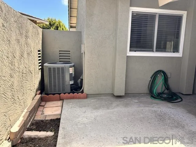 https://cdn.realtyfeed.com/cdn/127/260015563/6f8cf6a39076ae64b18f727f692d3b8d.webp