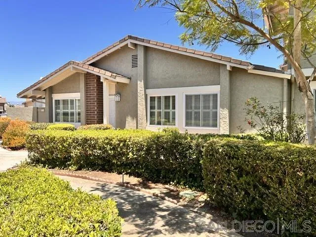https://cdn.realtyfeed.com/cdn/127/260015563/986b3679d75933d73f2130df610e23c2.webp