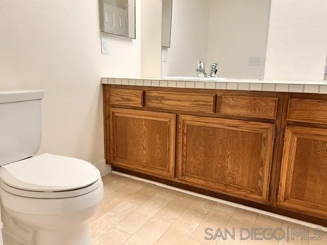 https://cdn.realtyfeed.com/cdn/127/260015563/9c2e96b1bd4369f17f63fe81843399b0.webp