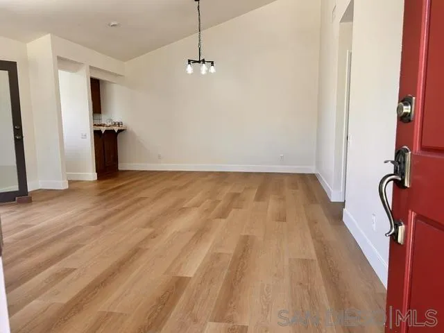 https://cdn.realtyfeed.com/cdn/127/260015563/9f1ea0b2248d2640d86cc5dc986ab564.webp
