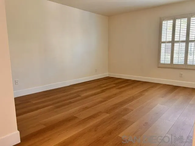https://cdn.realtyfeed.com/cdn/127/260015563/ce1cdf69ec90855f33e5f7337932aa9c.webp