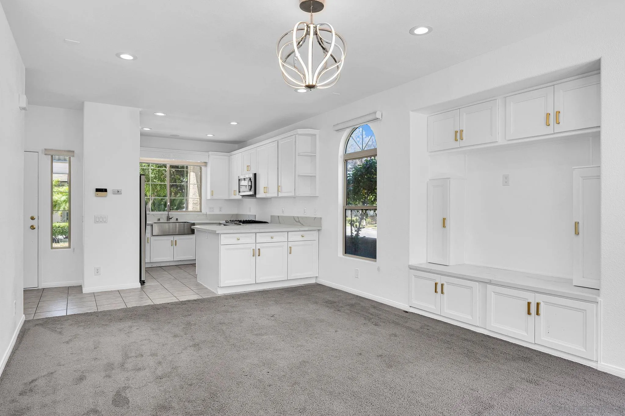 https://cdn.realtyfeed.com/cdn/127/260015568/330413dc7d5d593971ce49c8bc3c0ec2.webp