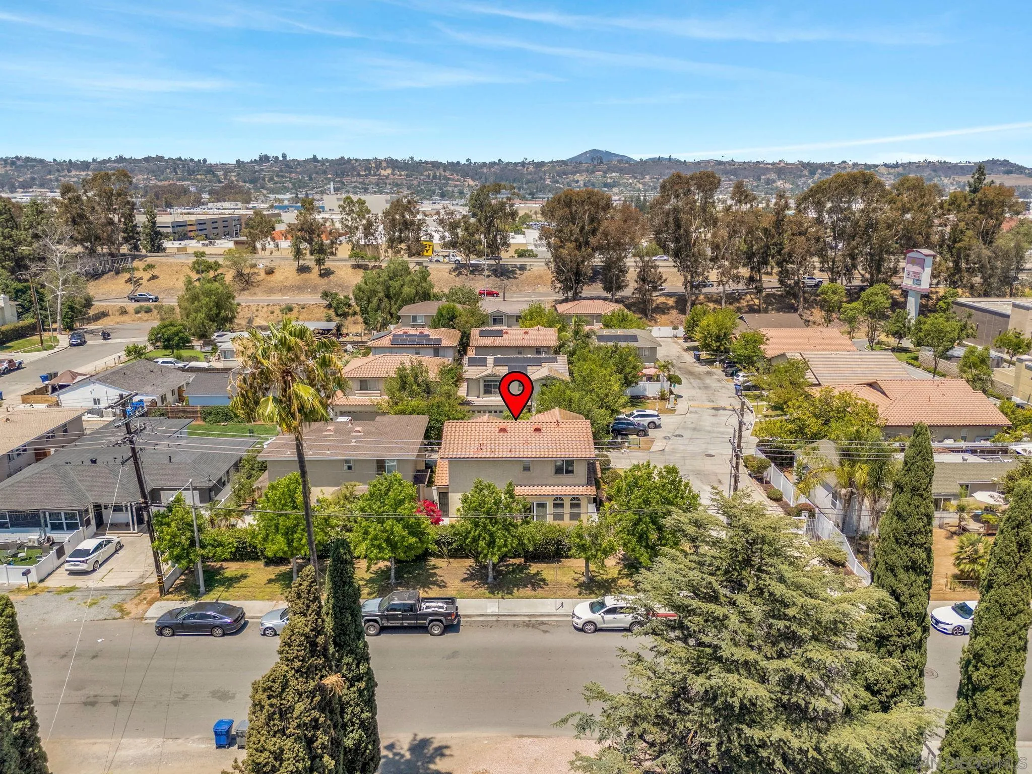 https://cdn.realtyfeed.com/cdn/127/260015568/47265be8a08ce4b5fef5ad1bf79a21ab.webp
