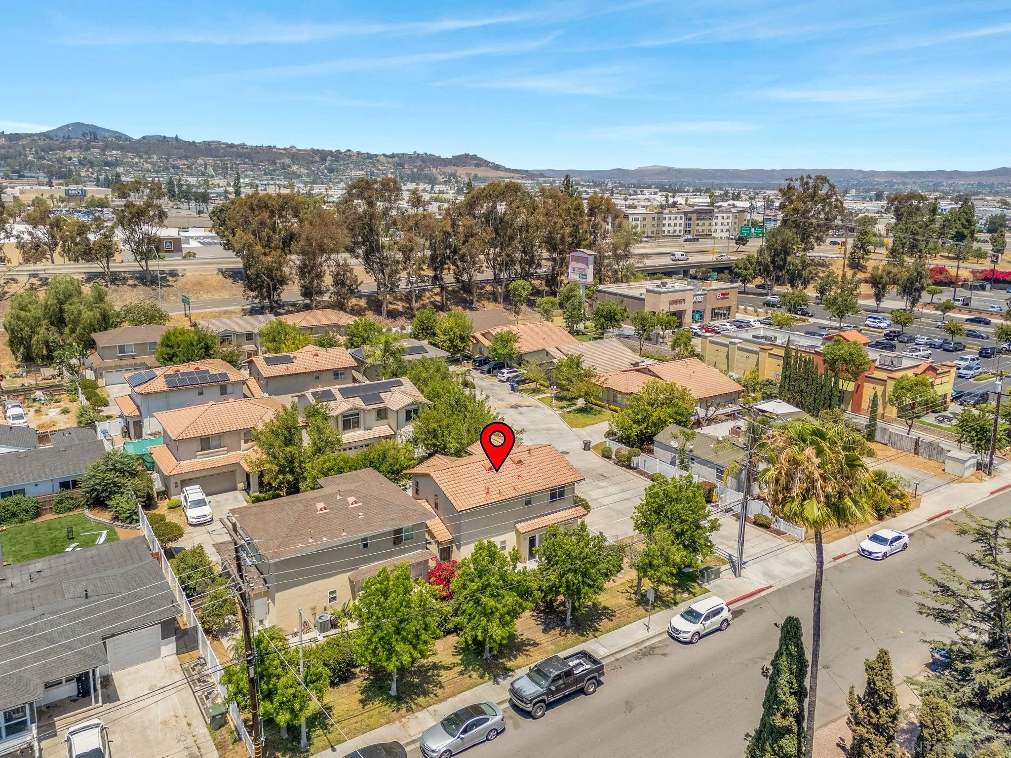 https://cdn.realtyfeed.com/cdn/127/260015568/7e88fc8bfb59b3e3198373f076753e80.webp