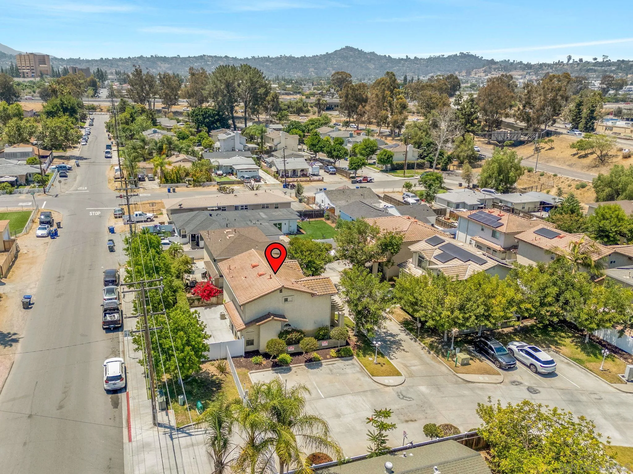 https://cdn.realtyfeed.com/cdn/127/260015568/b4ab2328f328f5b666a5f08971e9742b.webp