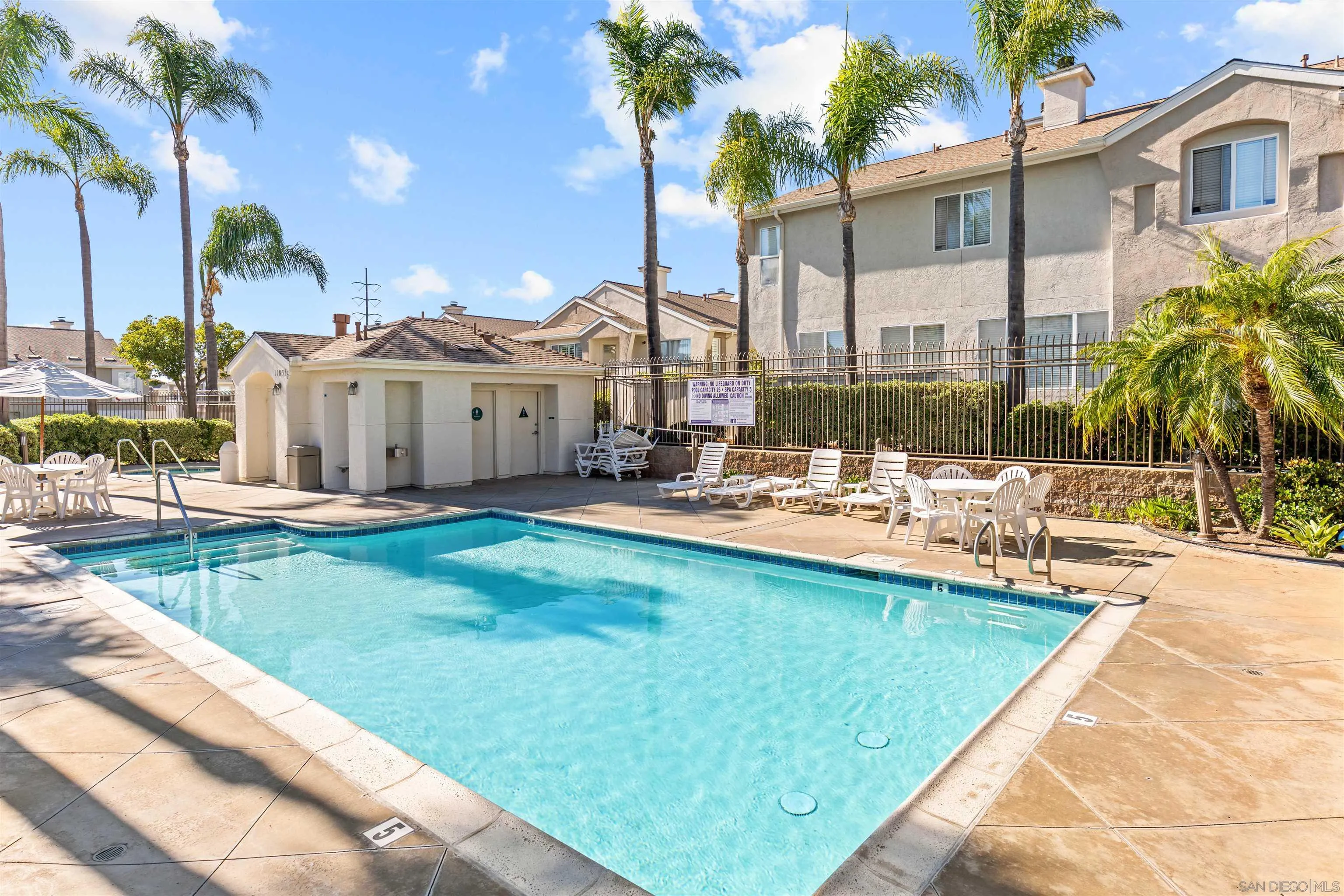 https://cdn.realtyfeed.com/cdn/127/260015571/7e588cdb8200519eb004333321204f9c.webp