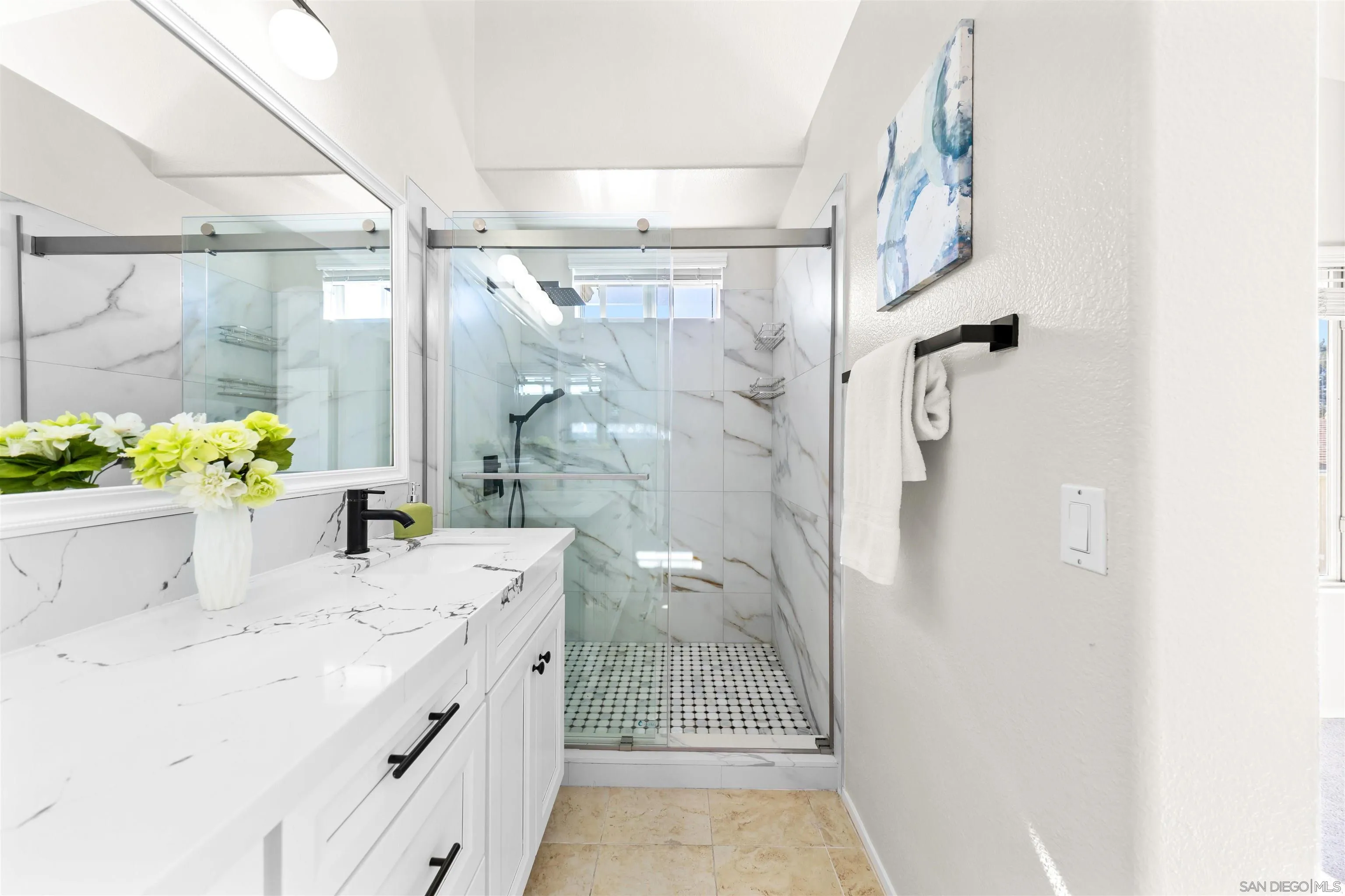 https://cdn.realtyfeed.com/cdn/127/260015571/922ed4898b5d25b627680f6862f95fbe.webp