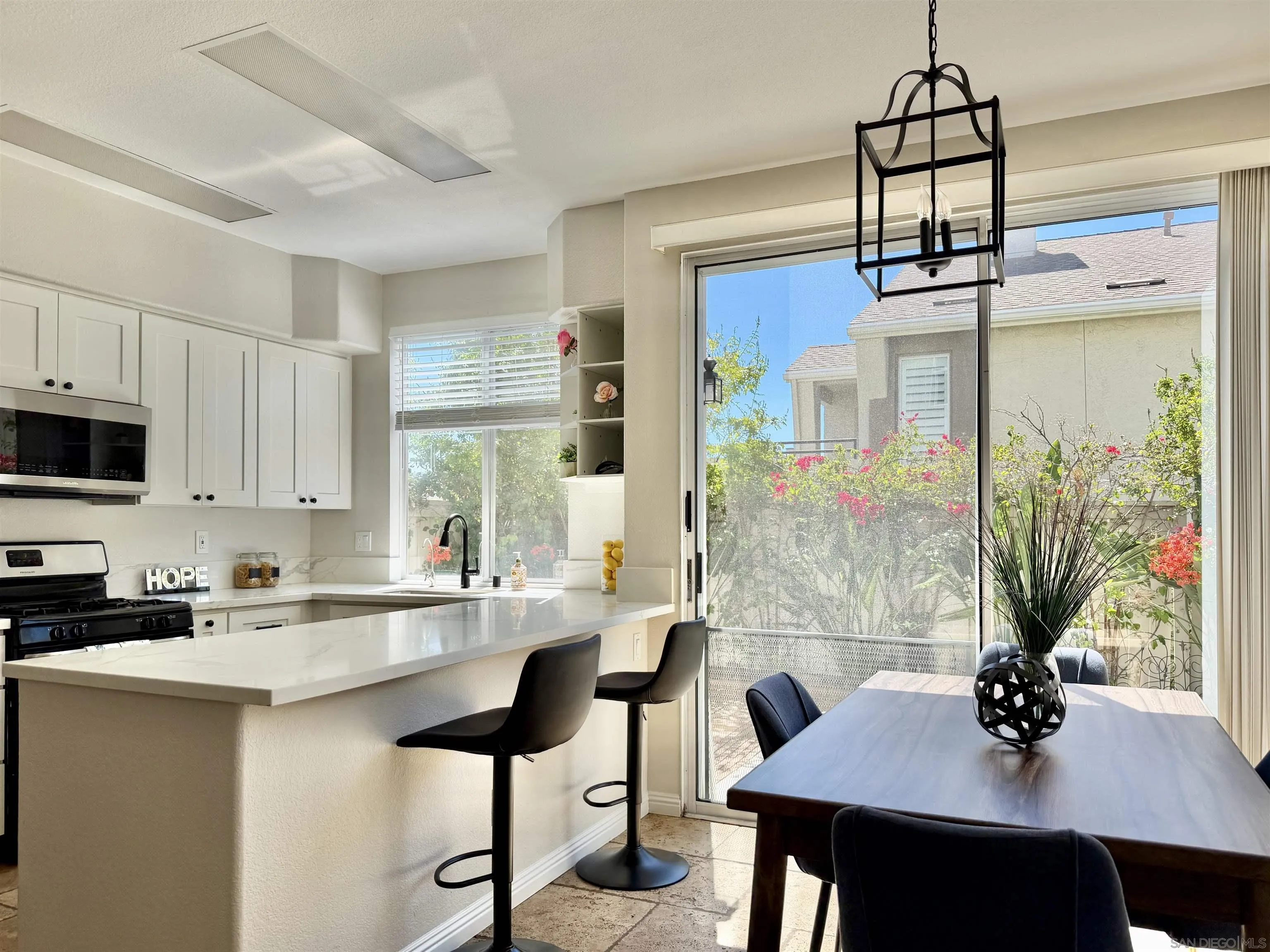 11845 Spruce Run Unit B, San Diego, CA 92131 - Photo 4 of 4, San Diego, CA