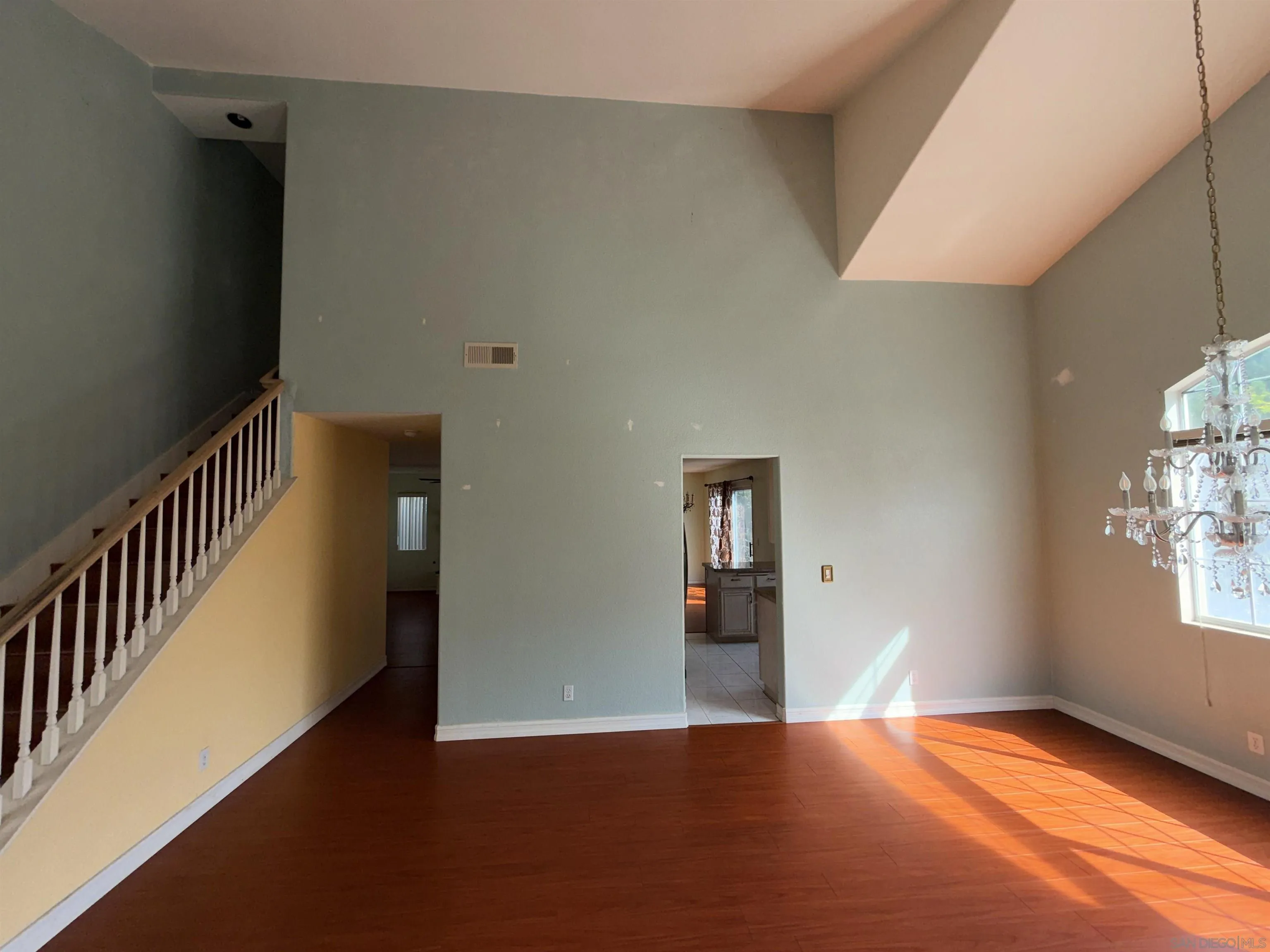 https://cdn.realtyfeed.com/cdn/127/260015572/ed5176ee63b90d8137c33959311ab247.webp