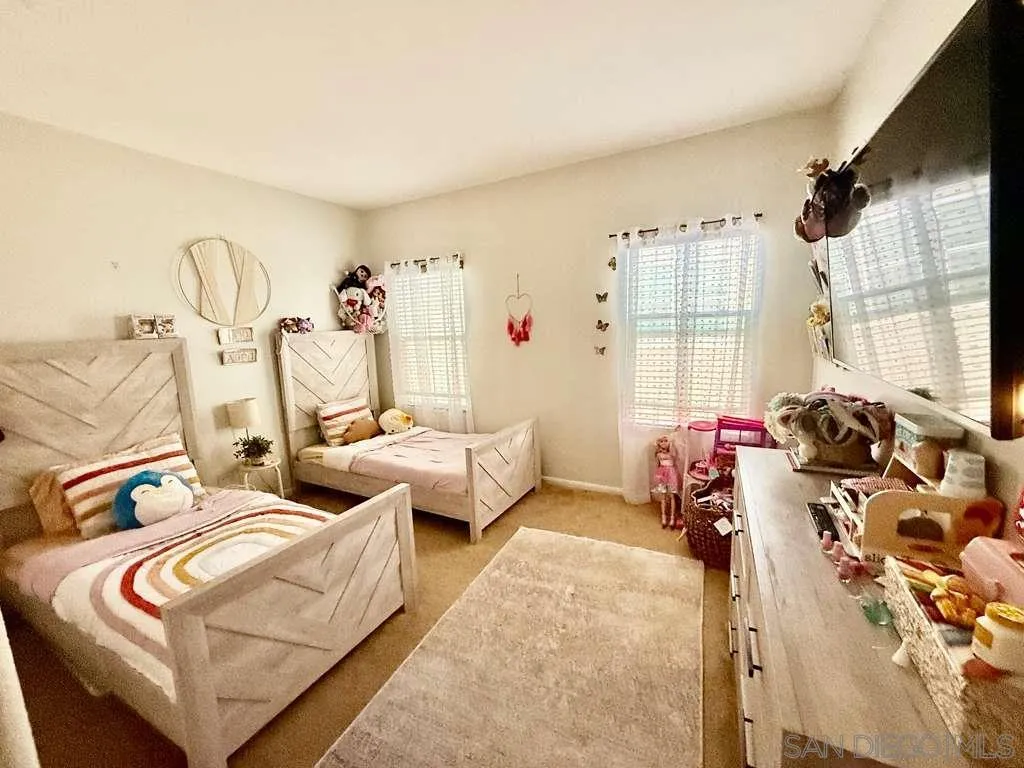 https://cdn.realtyfeed.com/cdn/127/260015577/2fa2f0825680349bd9bc9df0ef4b785c.webp