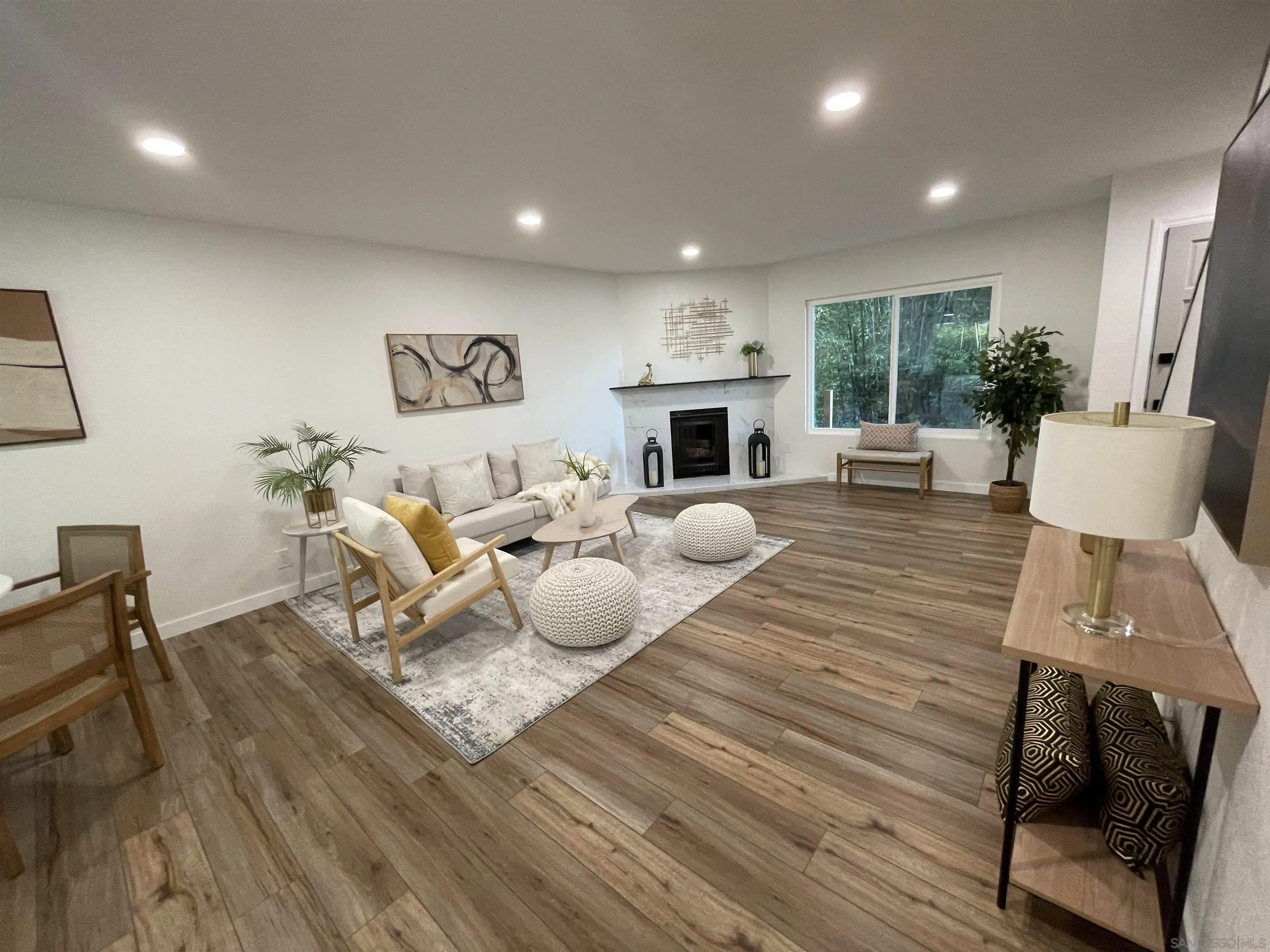 https://cdn.realtyfeed.com/cdn/127/260015579/341590ade5751b1bf4cda83a8e699990.webp