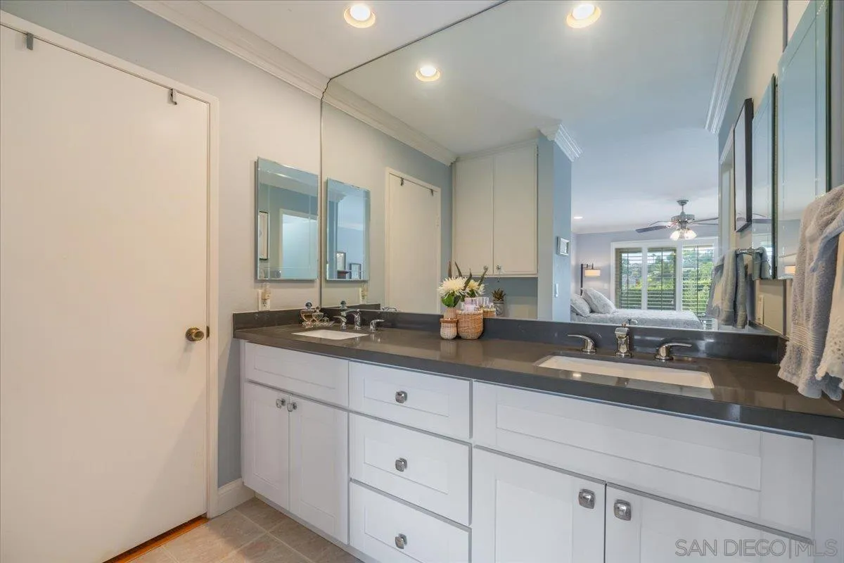 https://cdn.realtyfeed.com/cdn/127/260015582/1a9edc303ec6aa55ab4e7da5ffcff61f.webp