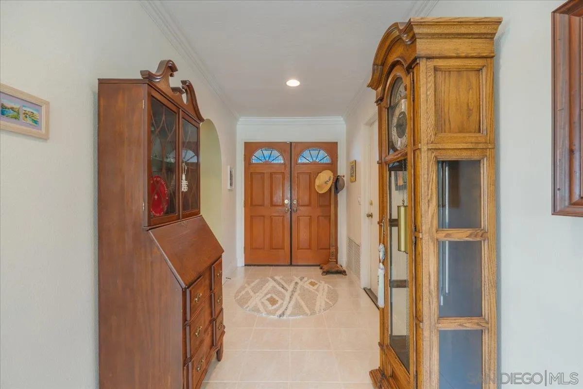 https://cdn.realtyfeed.com/cdn/127/260015582/72961c6e2f2612d1f5c70bdf619aee20.webp