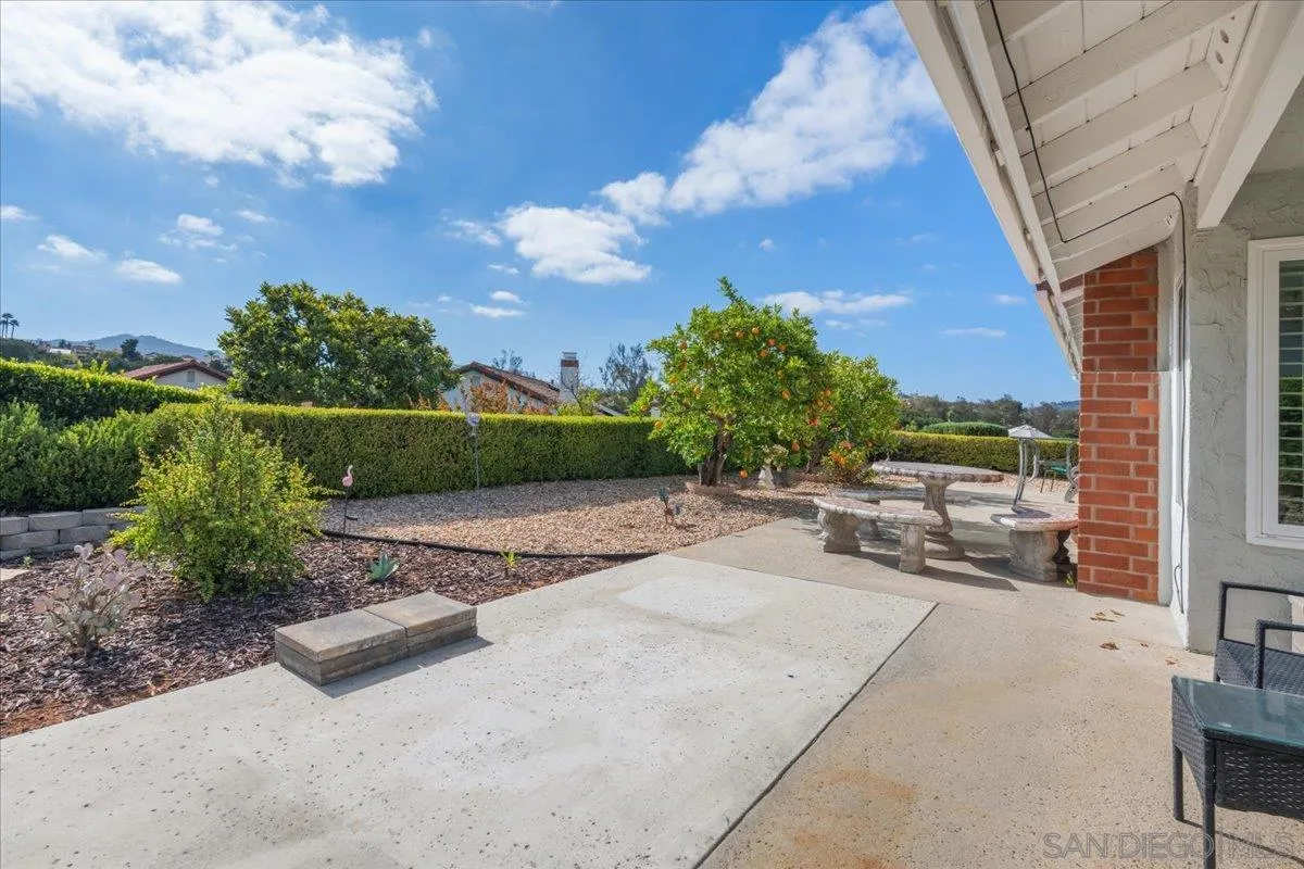 https://cdn.realtyfeed.com/cdn/127/260015582/adbdb8b9777d3854587bdfbd6c490b51.webp