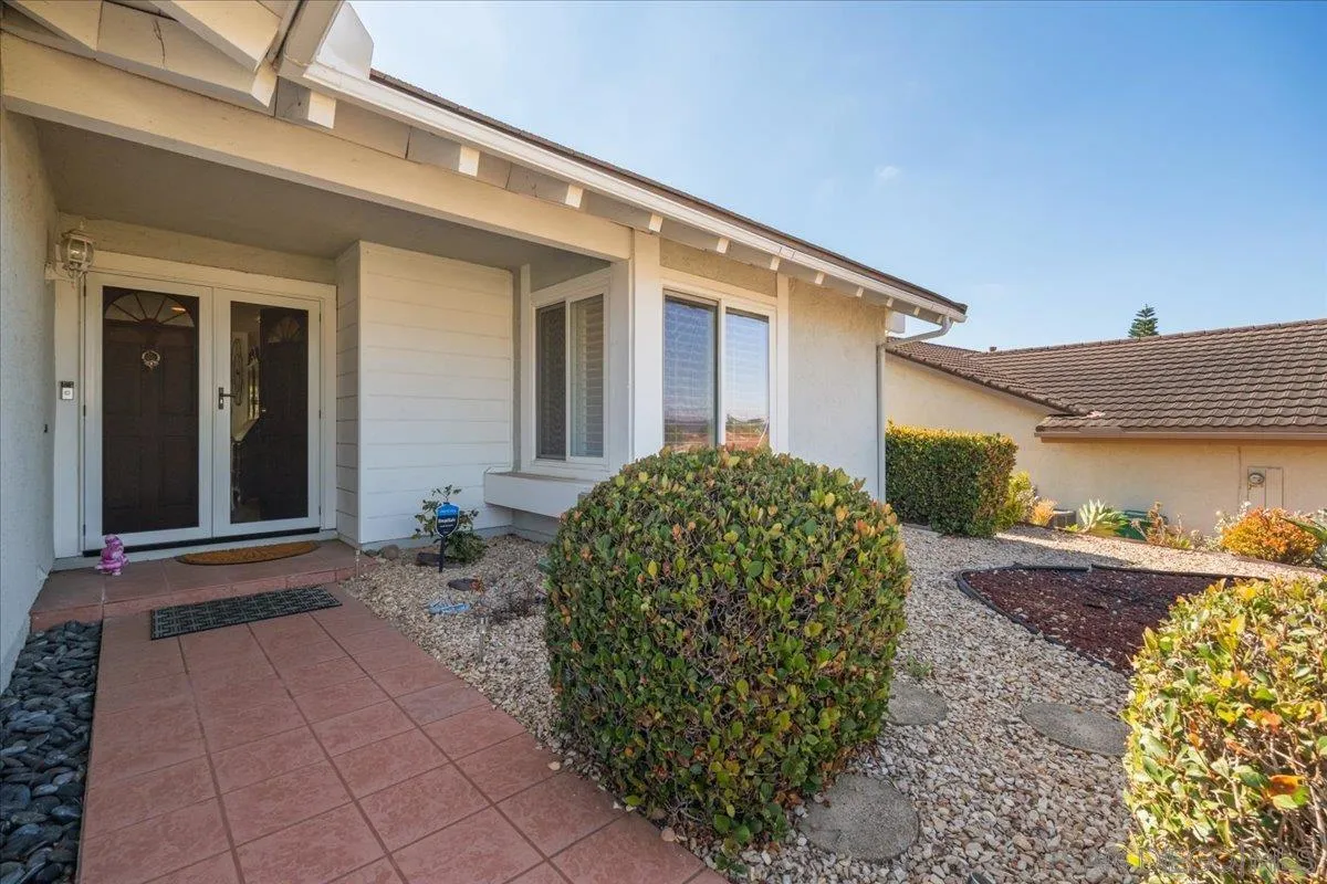 12740 Camino Emparrado, San Diego, CA 92128 - Photo 4 of 36, San Diego, CA