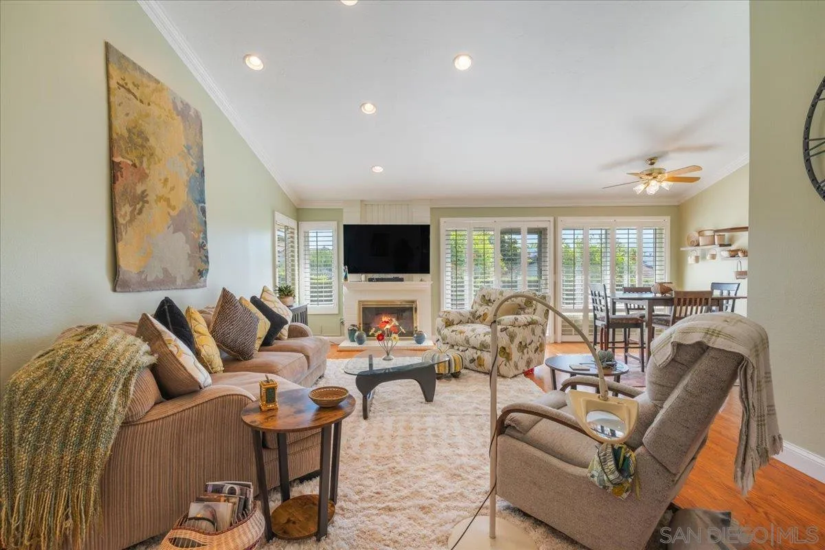 12740 Camino Emparrado, San Diego, CA 92128 - Photo 5 of 36, San Diego, CA