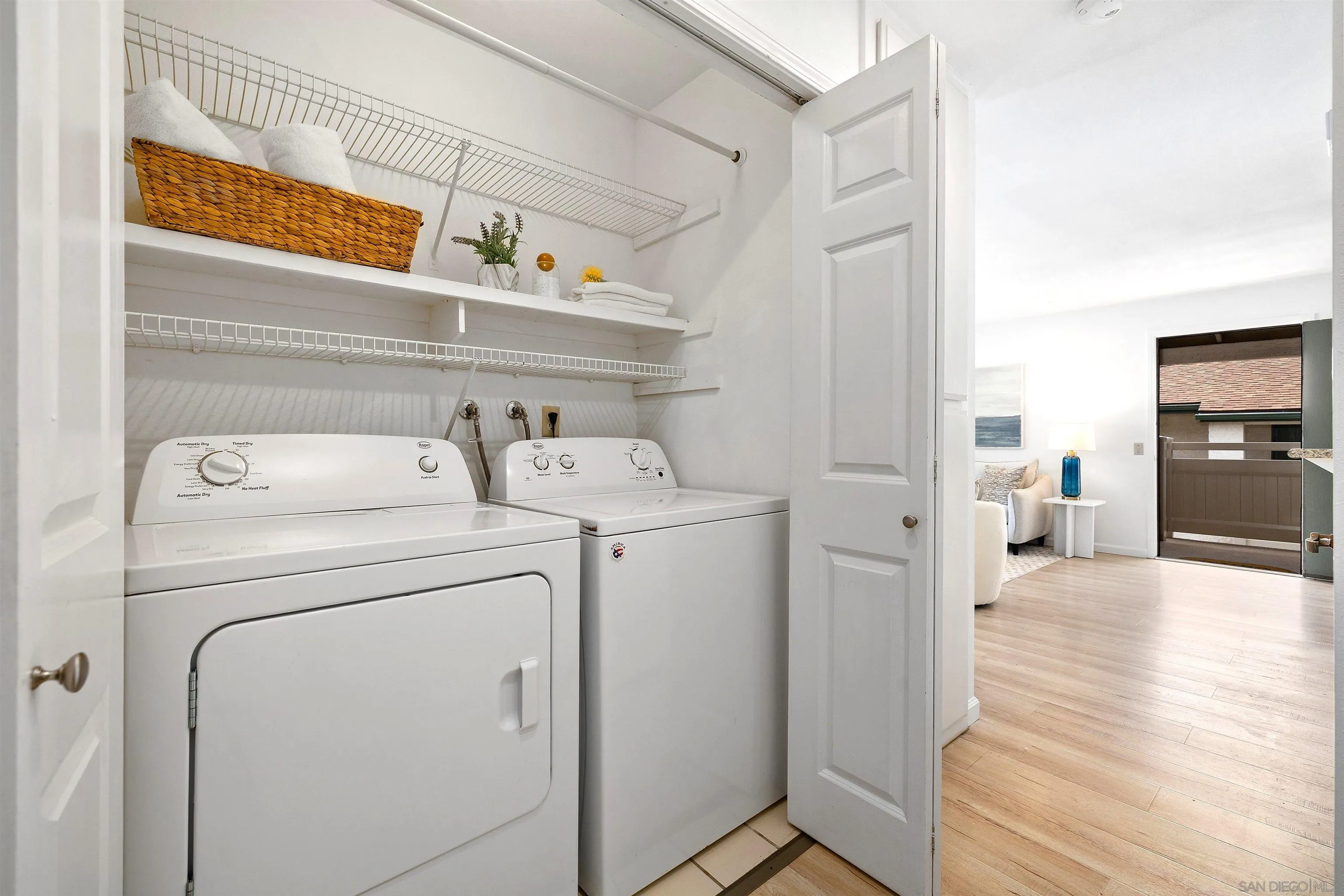 Photo #7: 260015586 Listing: Photo #7