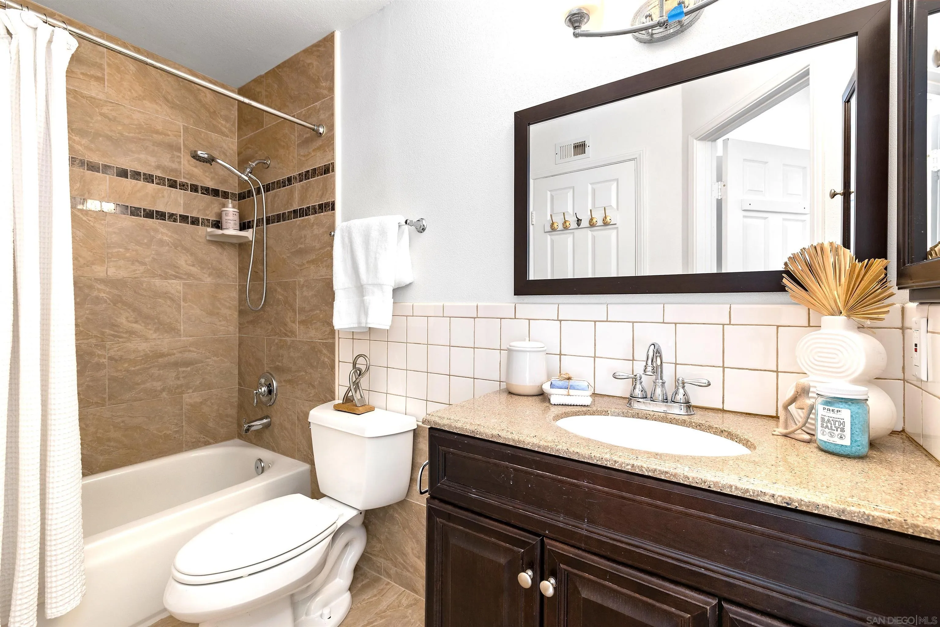 Photo #10: 260015586 Listing: Photo #10
