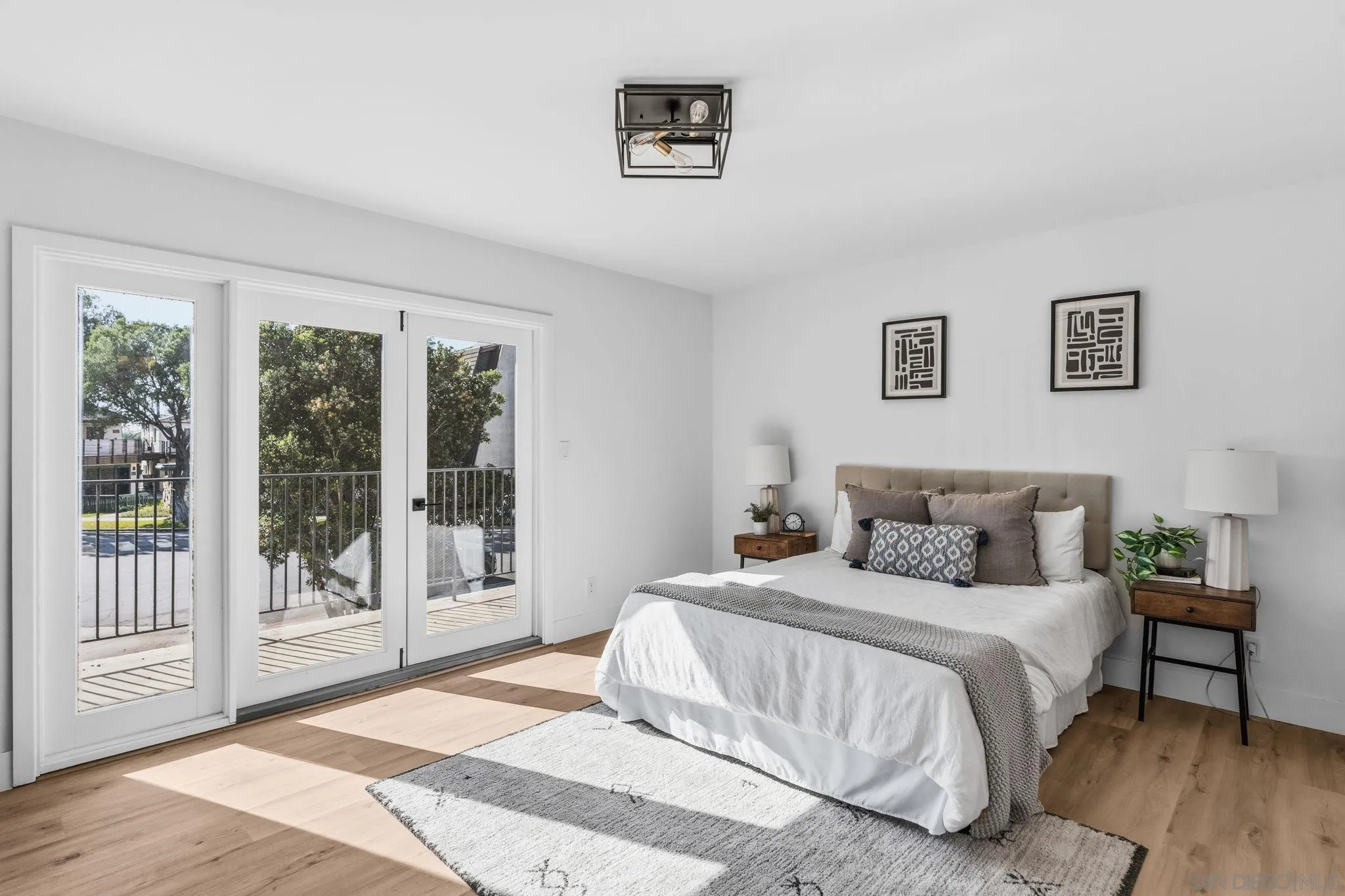 713 -719 D Avenue, Coronado, CA 92118 - Photo 3 of 32, Coronado, CA