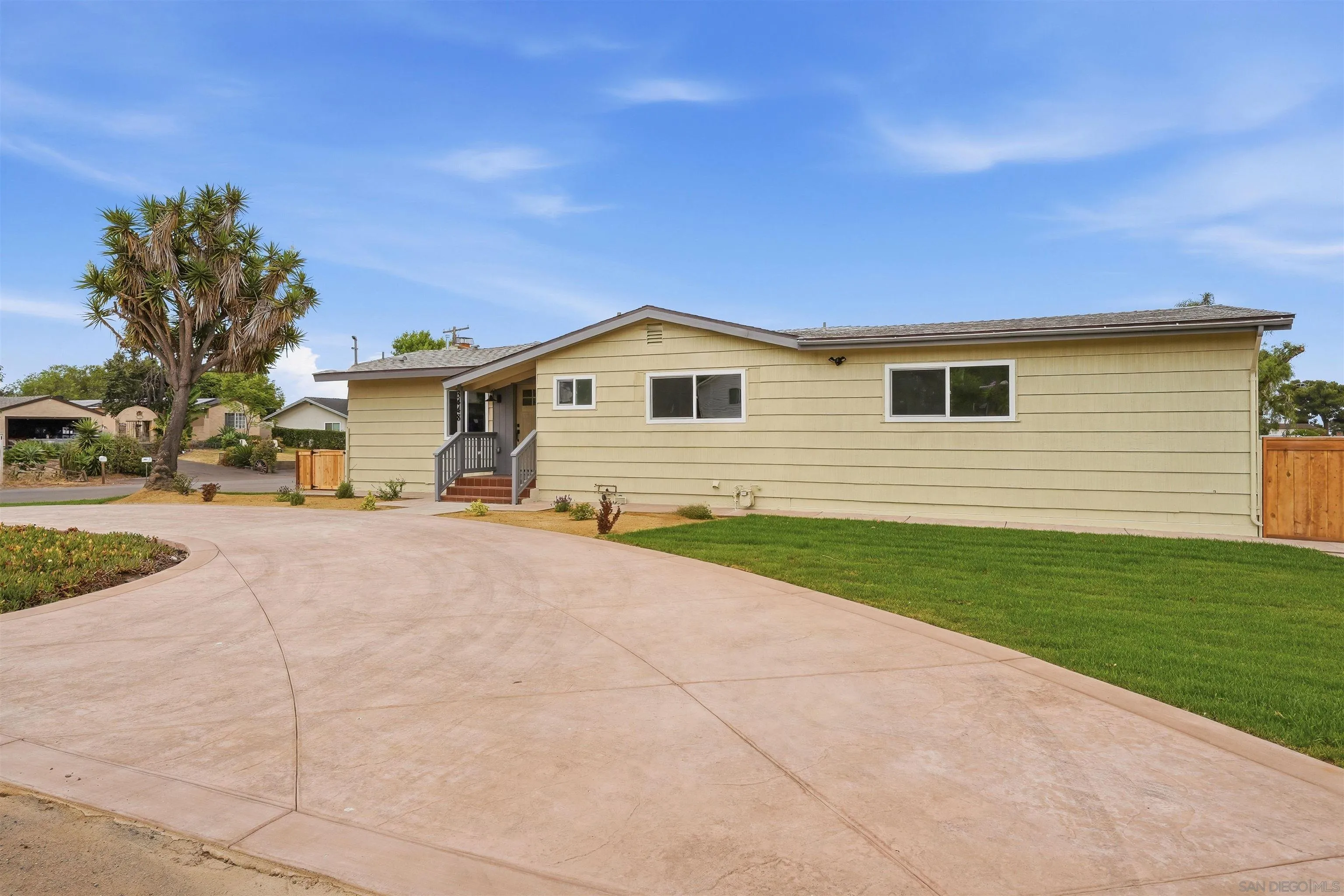 https://cdn.realtyfeed.com/cdn/127/260015593/f10d9dfec0f7487f5988c0cf587617cf.webp