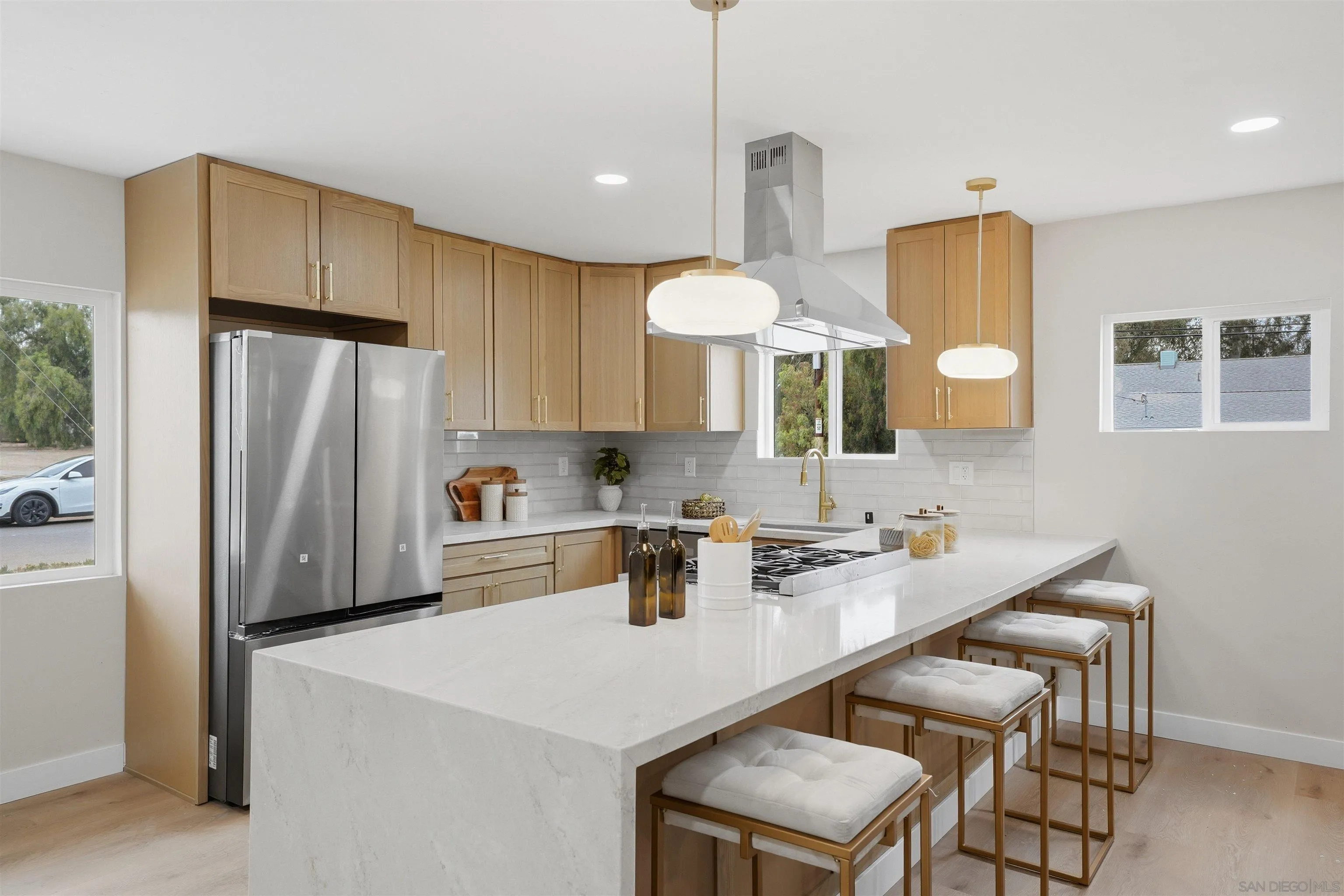 https://cdn.realtyfeed.com/cdn/127/260015593/f72d487e364e6f36be48c7830991e29e.webp