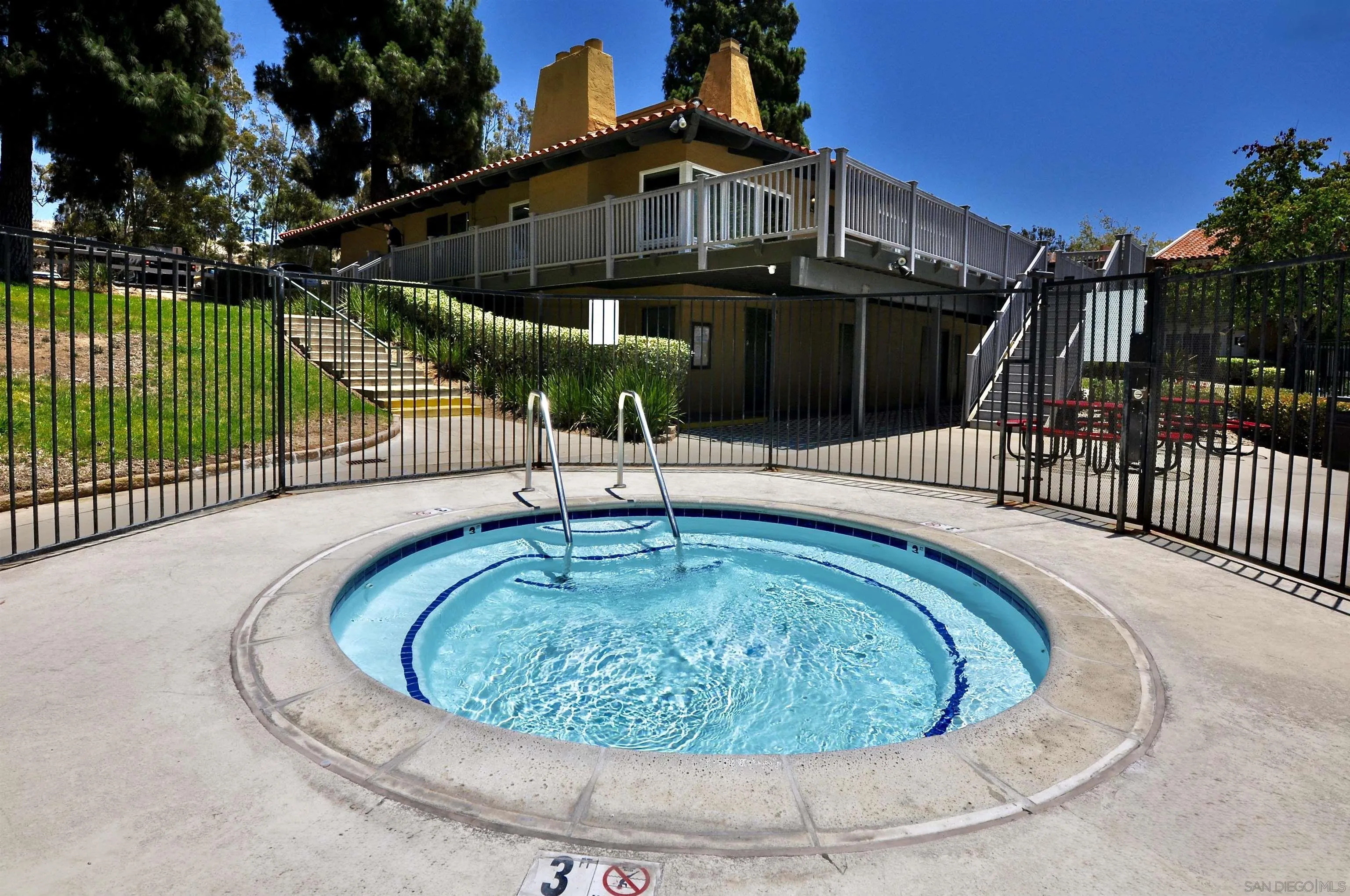 Photo #22: 260015595 Listing: Photo #22