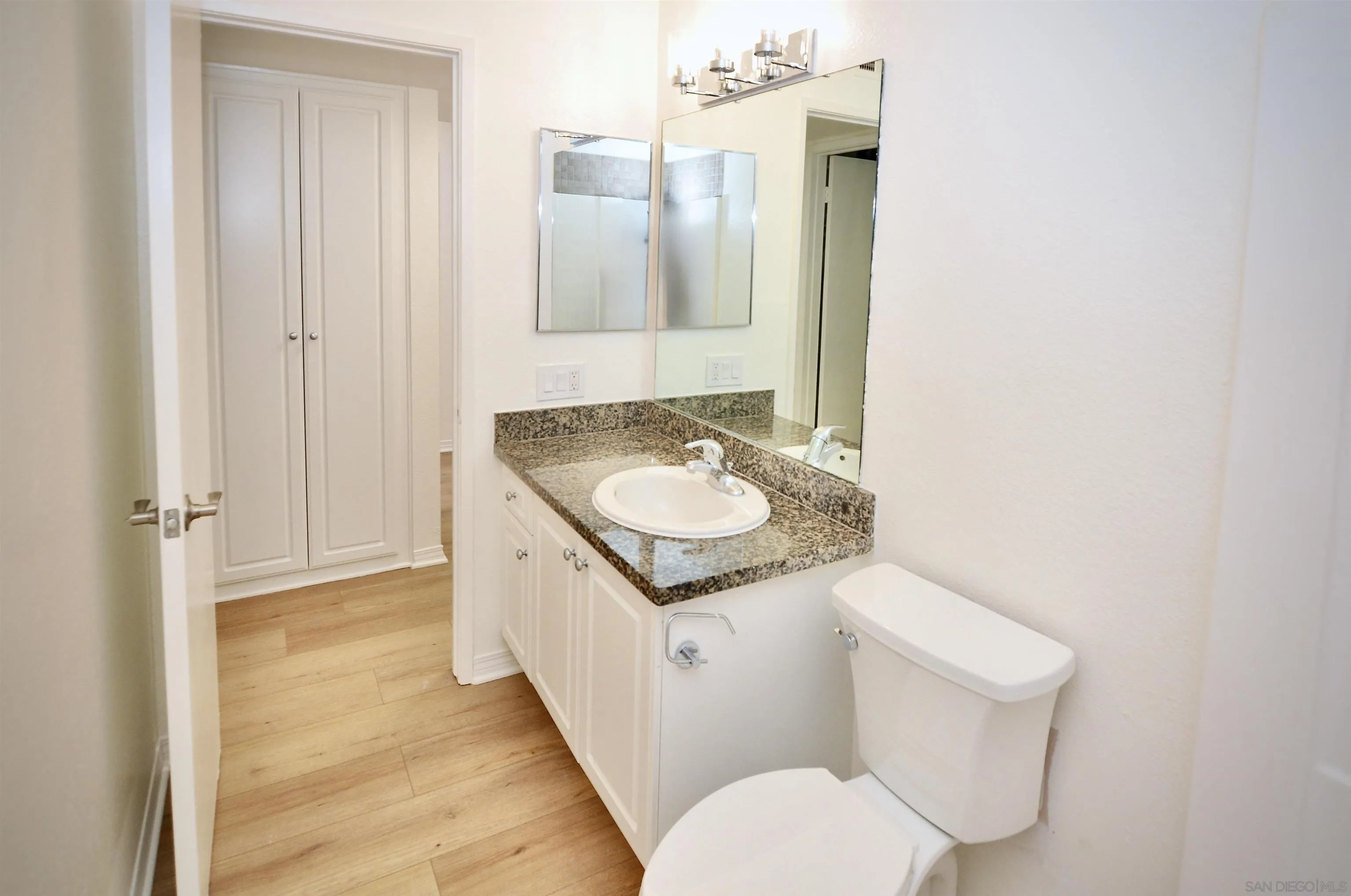 Photo #9: 260015595 Listing: Photo #9