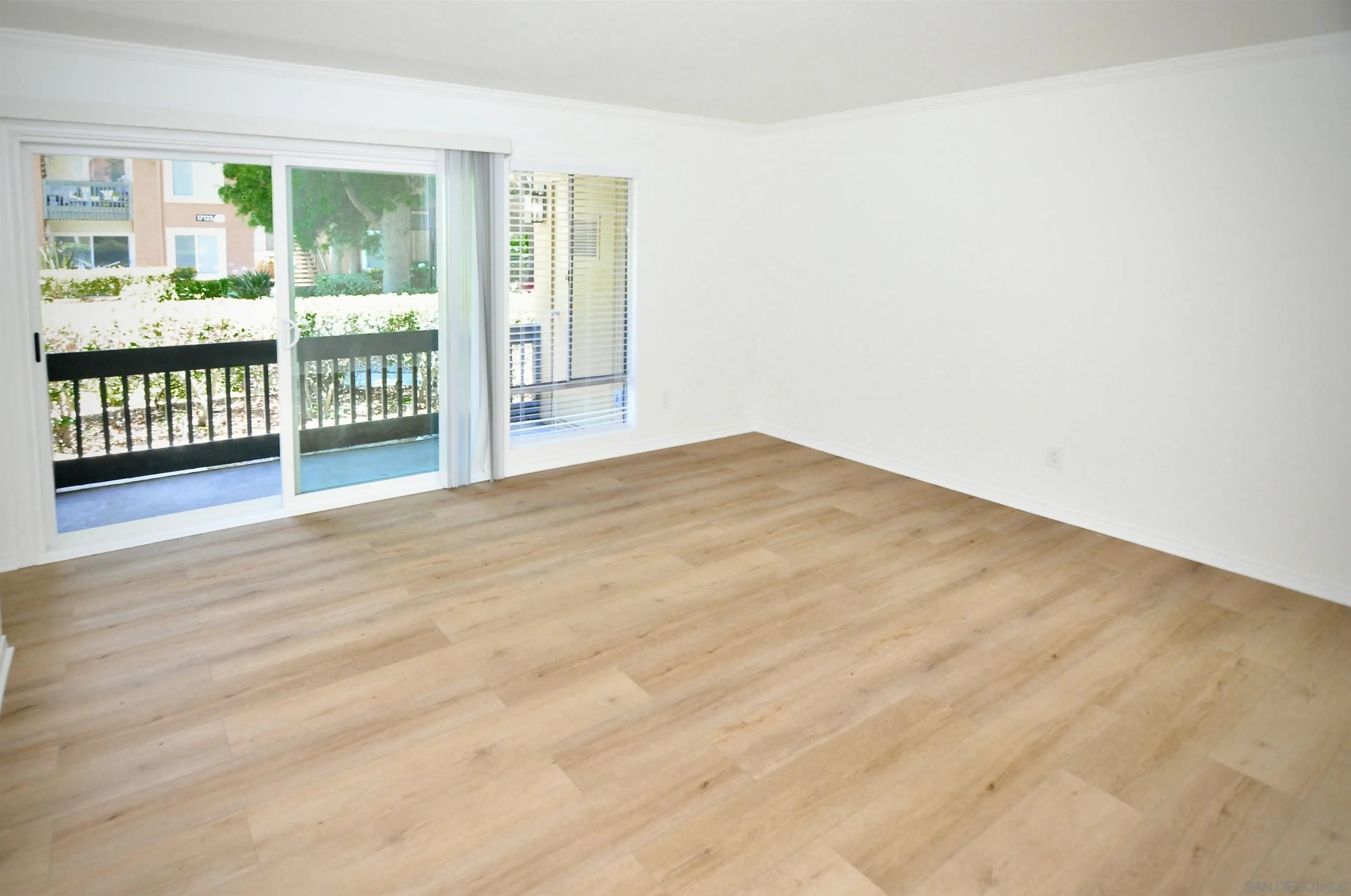 Photo #36: 260015595 Listing: Photo #36