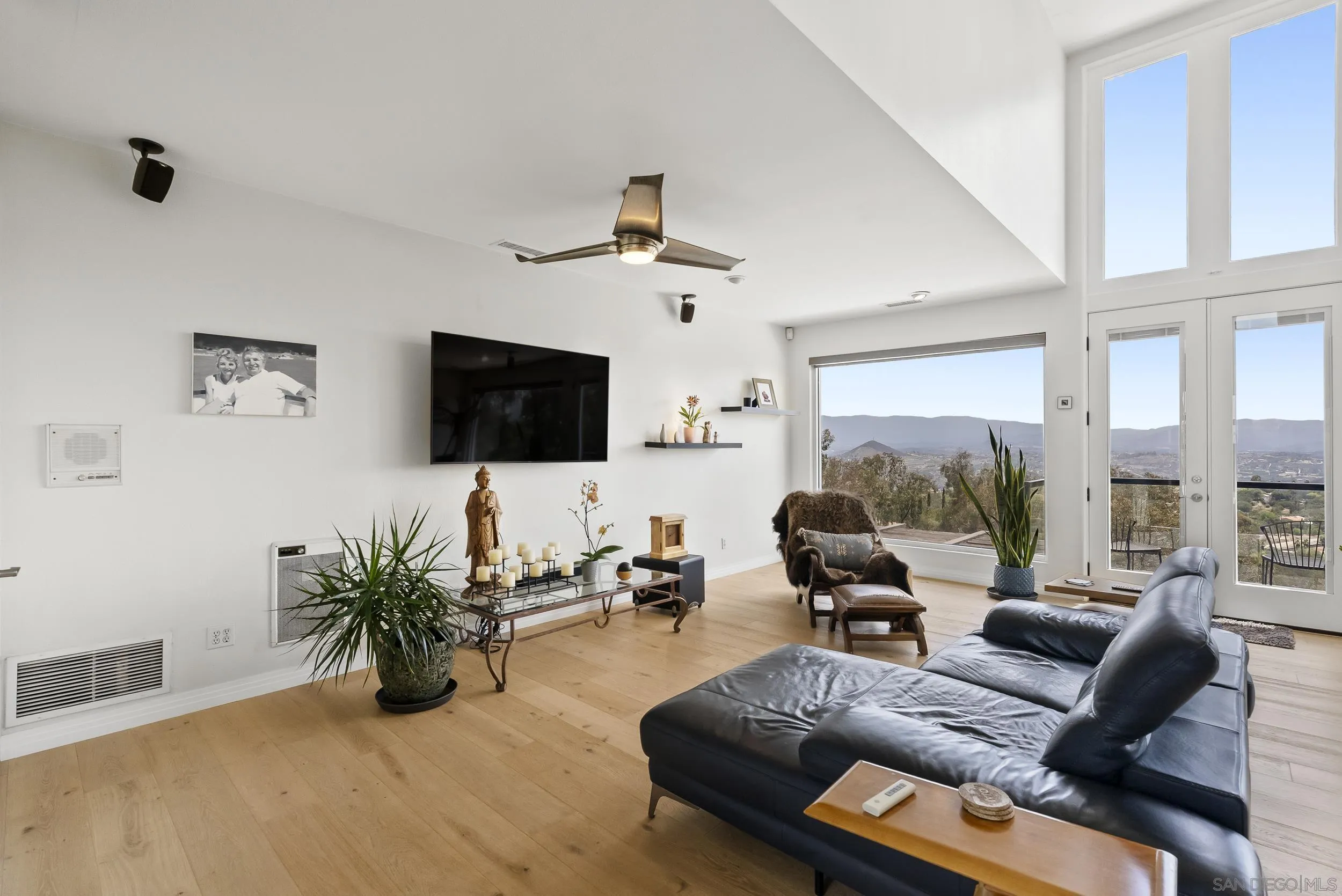 https://cdn.realtyfeed.com/cdn/127/260015597/975f3ccd88f056effce0058254170c40.webp