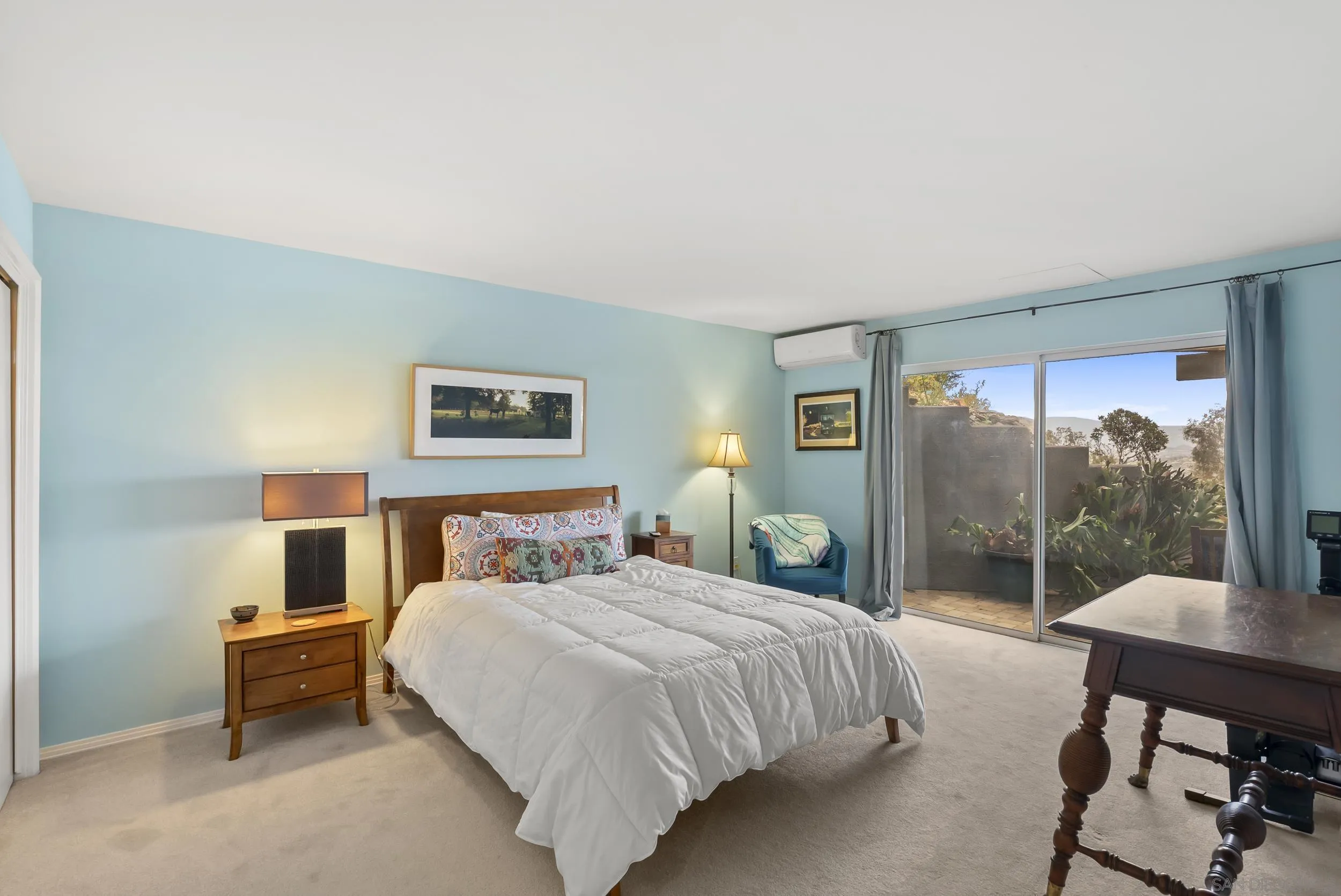 https://cdn.realtyfeed.com/cdn/127/260015597/e0fd758000117d910e5d72eca3f4841c.webp