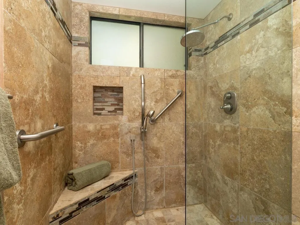 Photo #11: 260015598 Listing: Photo #11