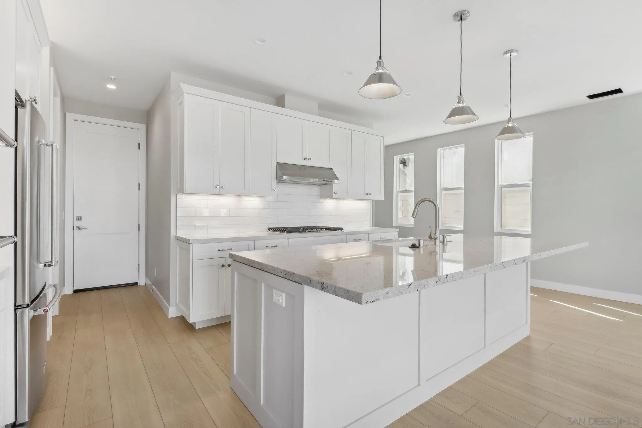 2954 Copley Ave, San Diego, CA 92116 - Photo 5 of 47, San Diego, CA
