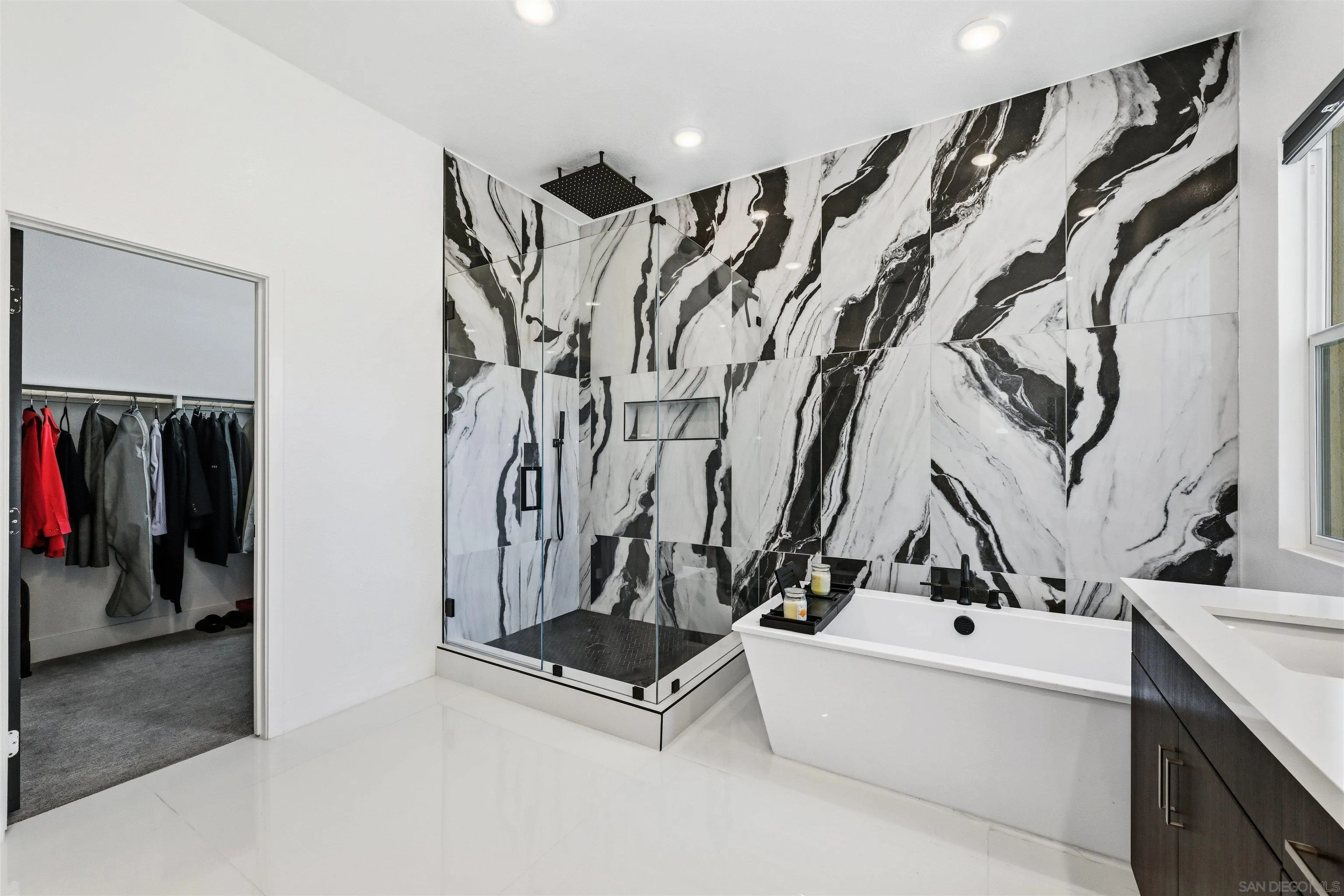Photo #14: 260015601 Listing: Photo #14