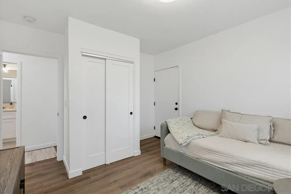 https://cdn.realtyfeed.com/cdn/127/260015604/529256a4f4b90aadf9226aceb1be851c.webp