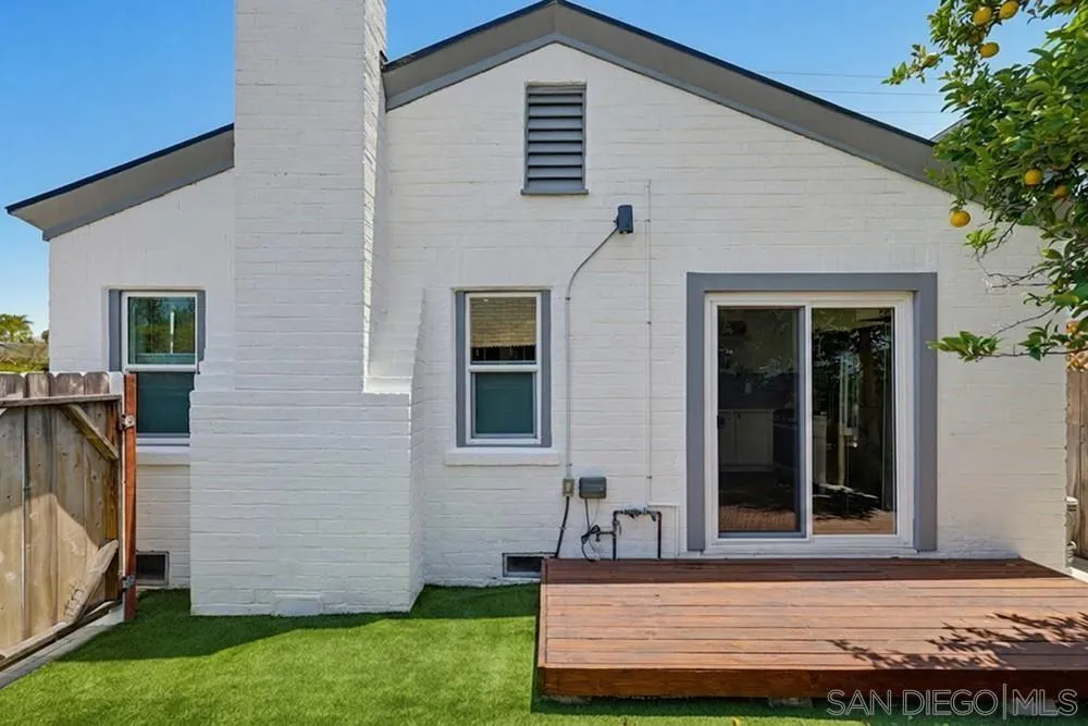 https://cdn.realtyfeed.com/cdn/127/260015604/97940a0cb4cdd2c833d707047b37fae4.webp