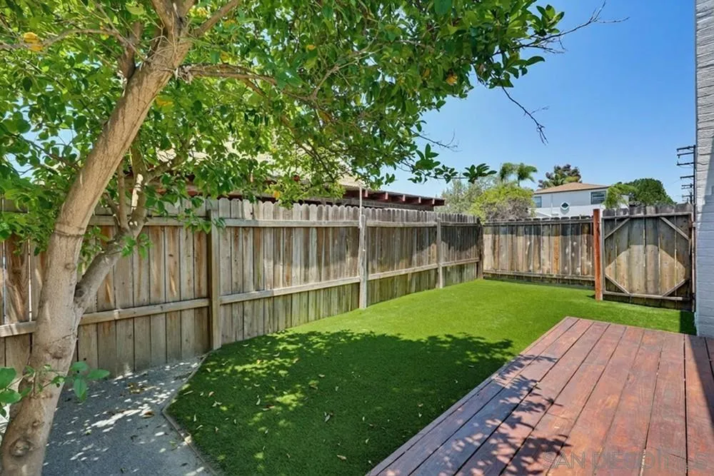 https://cdn.realtyfeed.com/cdn/127/260015604/98aa97628d3adb72c877bba346a8fc21.webp