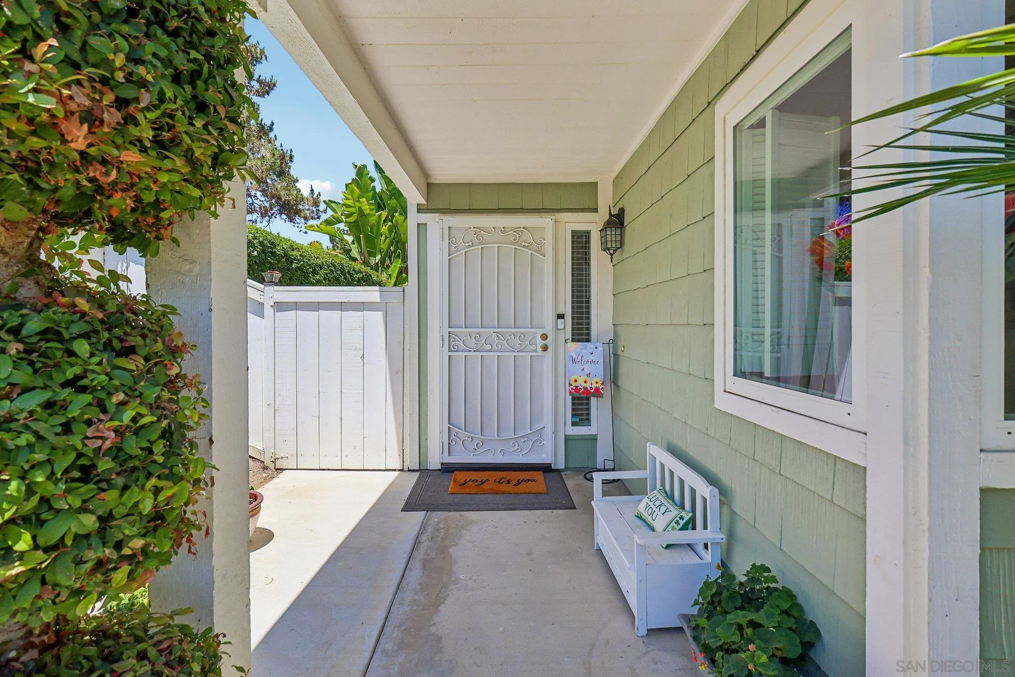 https://cdn.realtyfeed.com/cdn/127/260015613/bba783415074b689ed57b926899e5a5c.webp