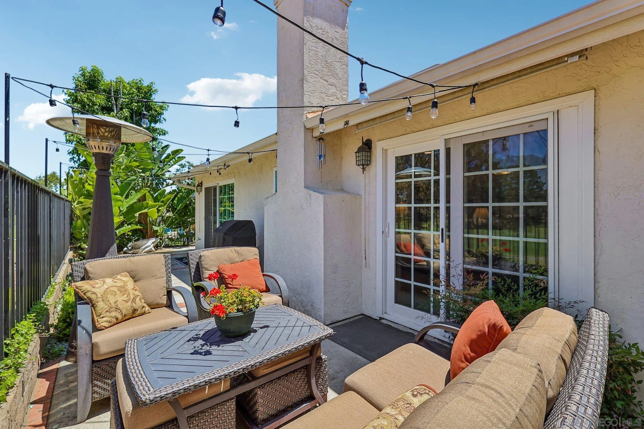 https://cdn.realtyfeed.com/cdn/127/260015613/c8b71ef160fd7b008665e09902d90a98.webp