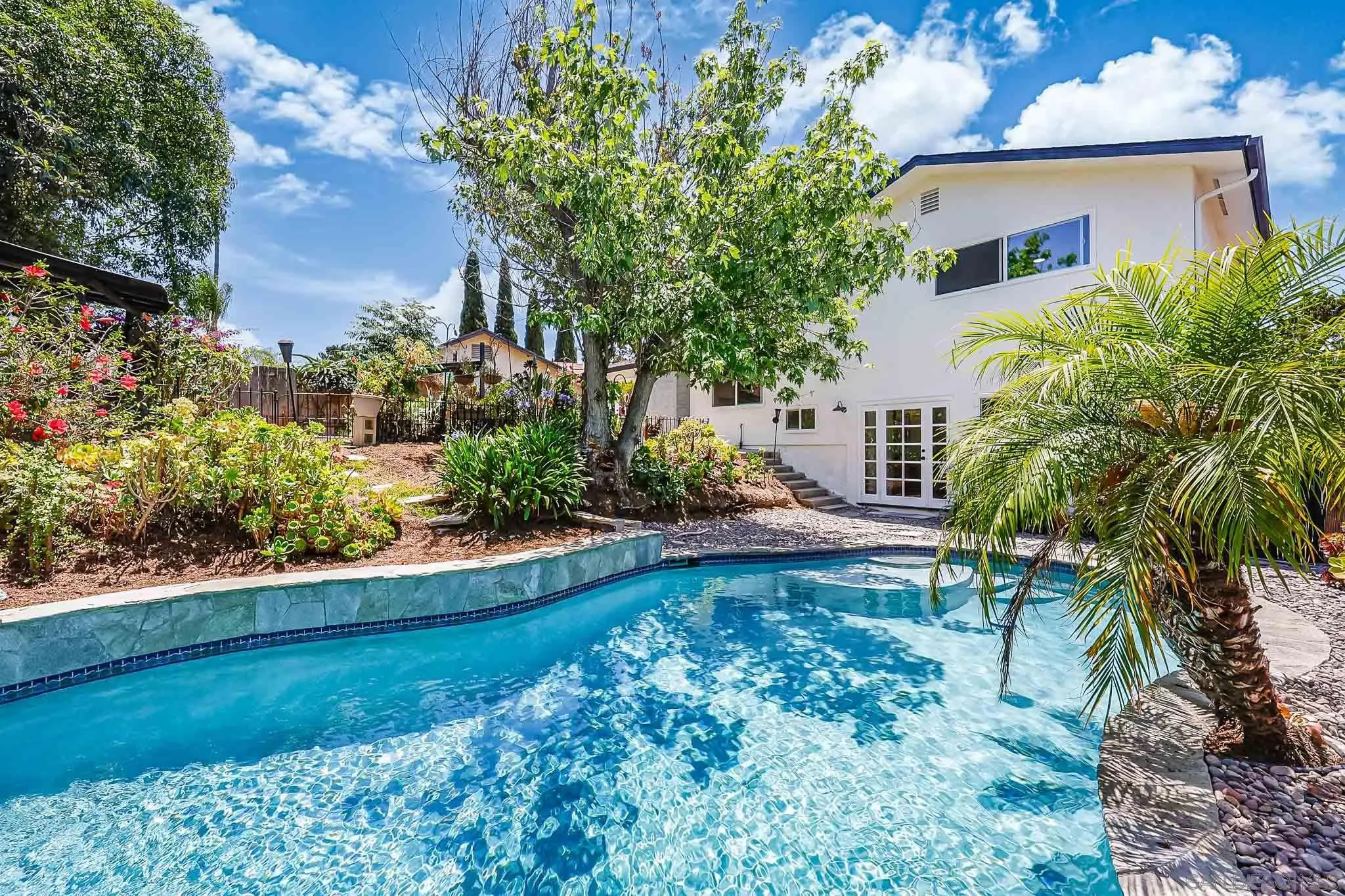 https://cdn.realtyfeed.com/cdn/127/260015614/3b9a6d9b3d4042c143d8c4e337ff5d02.webp