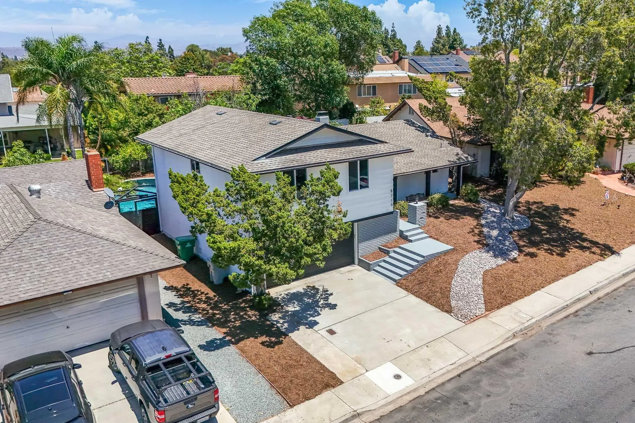 https://cdn.realtyfeed.com/cdn/127/260015614/d8223099a33b74b0fe296e574ee99b0a.webp