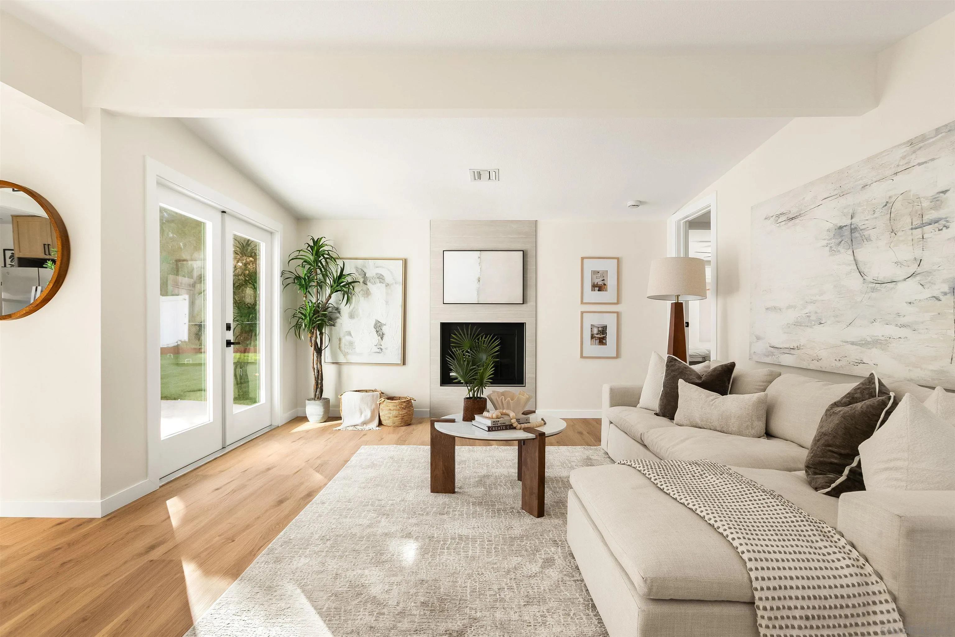 https://cdn.realtyfeed.com/cdn/127/260015616/bea436fee2c76c2df9c27e9ab432265f.webp