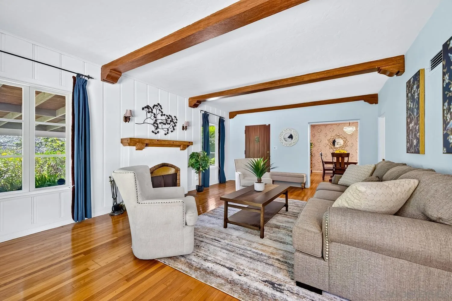 https://cdn.realtyfeed.com/cdn/127/260015617/e51b98ce19910676dc7a10a710102a15.webp
