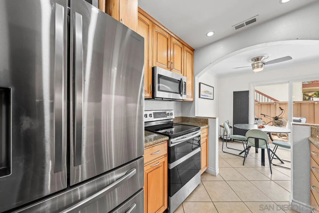 Photo #10: 260015624 Listing: Photo #10