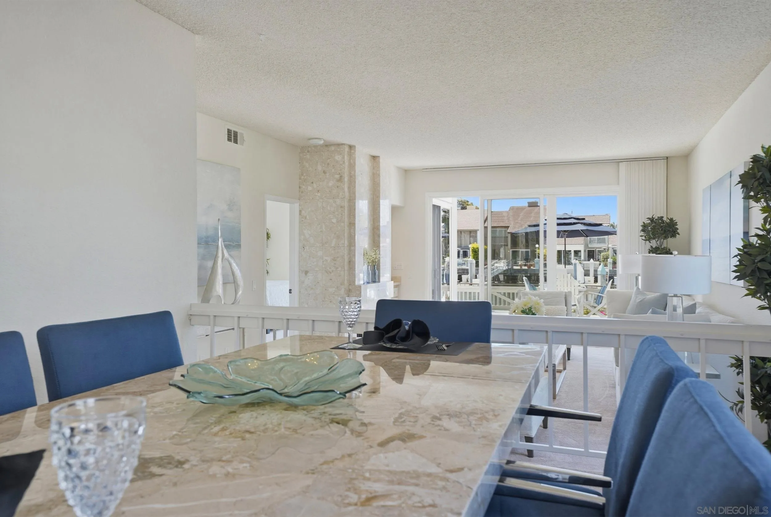 Photo #10: 260015627 Listing: Photo #10
