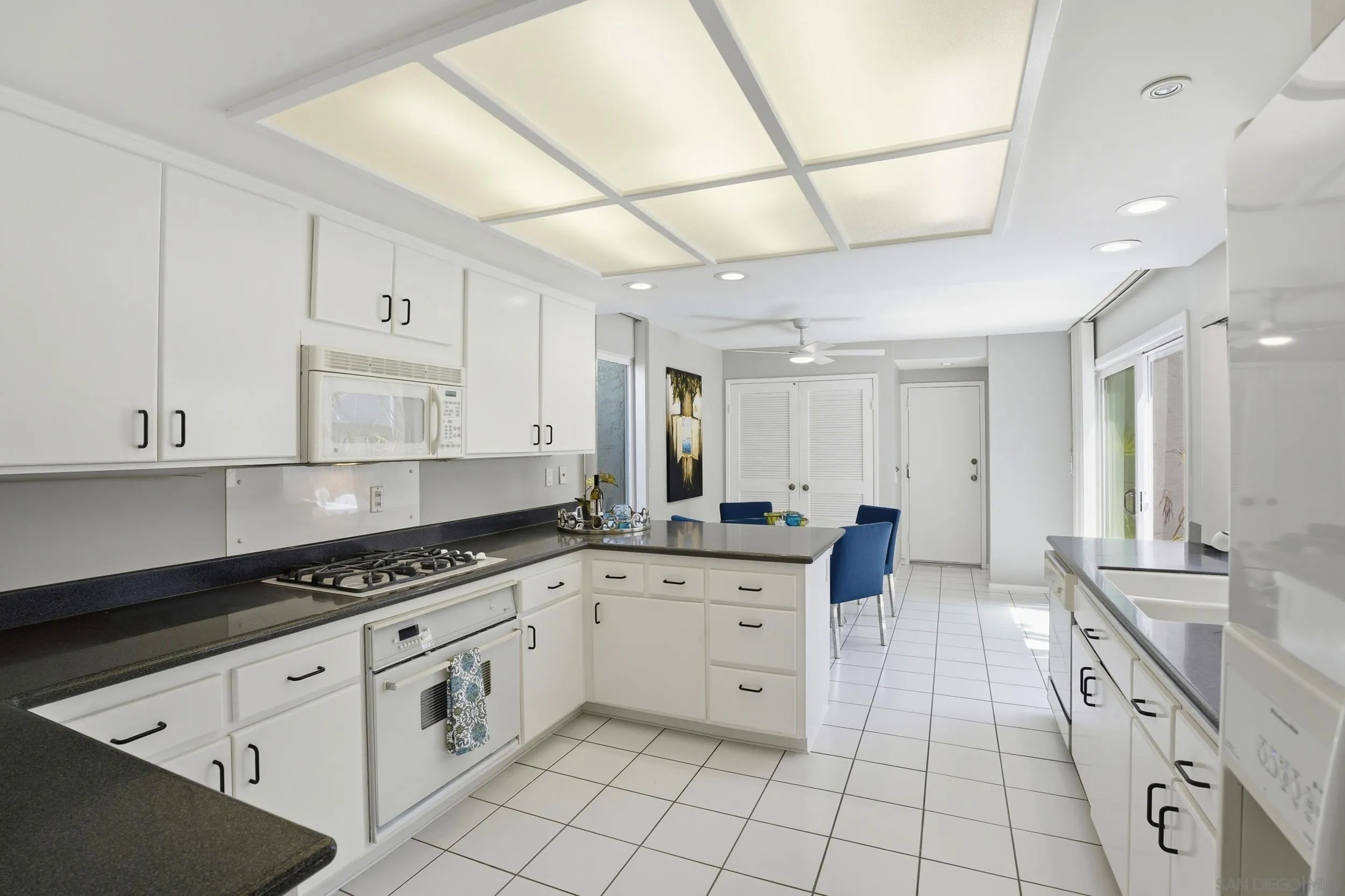 Photo #15: 260015627 Listing: Photo #15