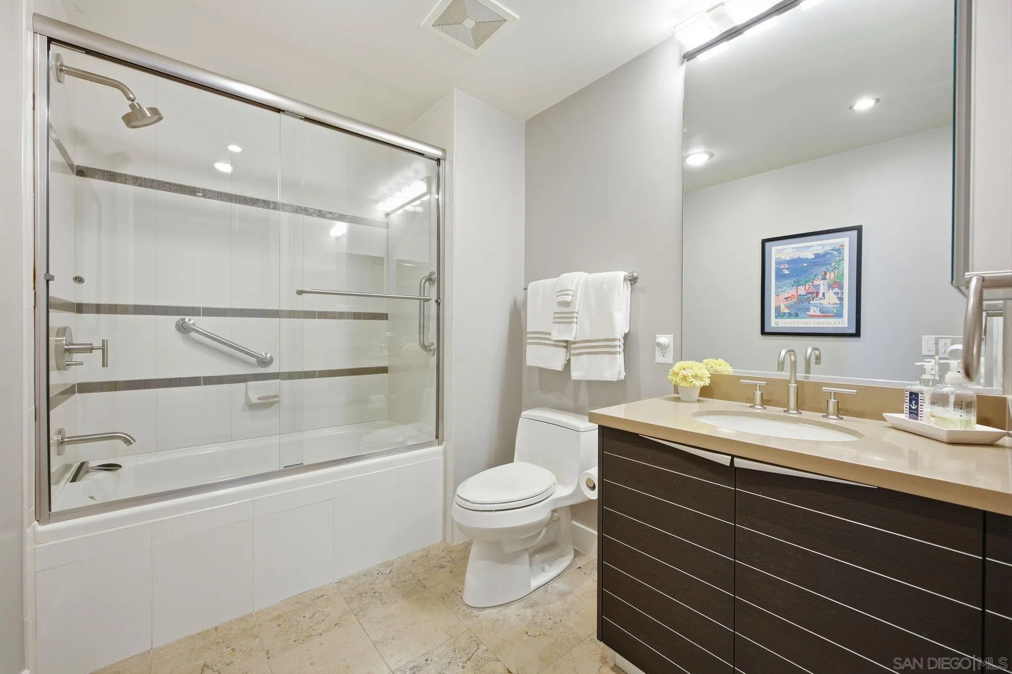 https://cdn.realtyfeed.com/cdn/127/260015632/45101e4400d133e4cae8a5899a3ed586.webp