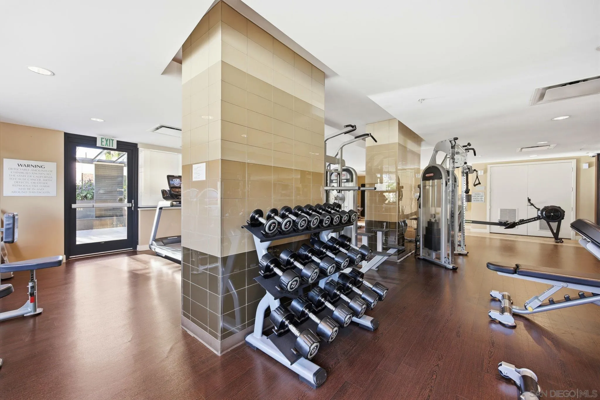 https://cdn.realtyfeed.com/cdn/127/260015632/45e7fa8da9a5a7a787cb6b5d74f46b73.webp