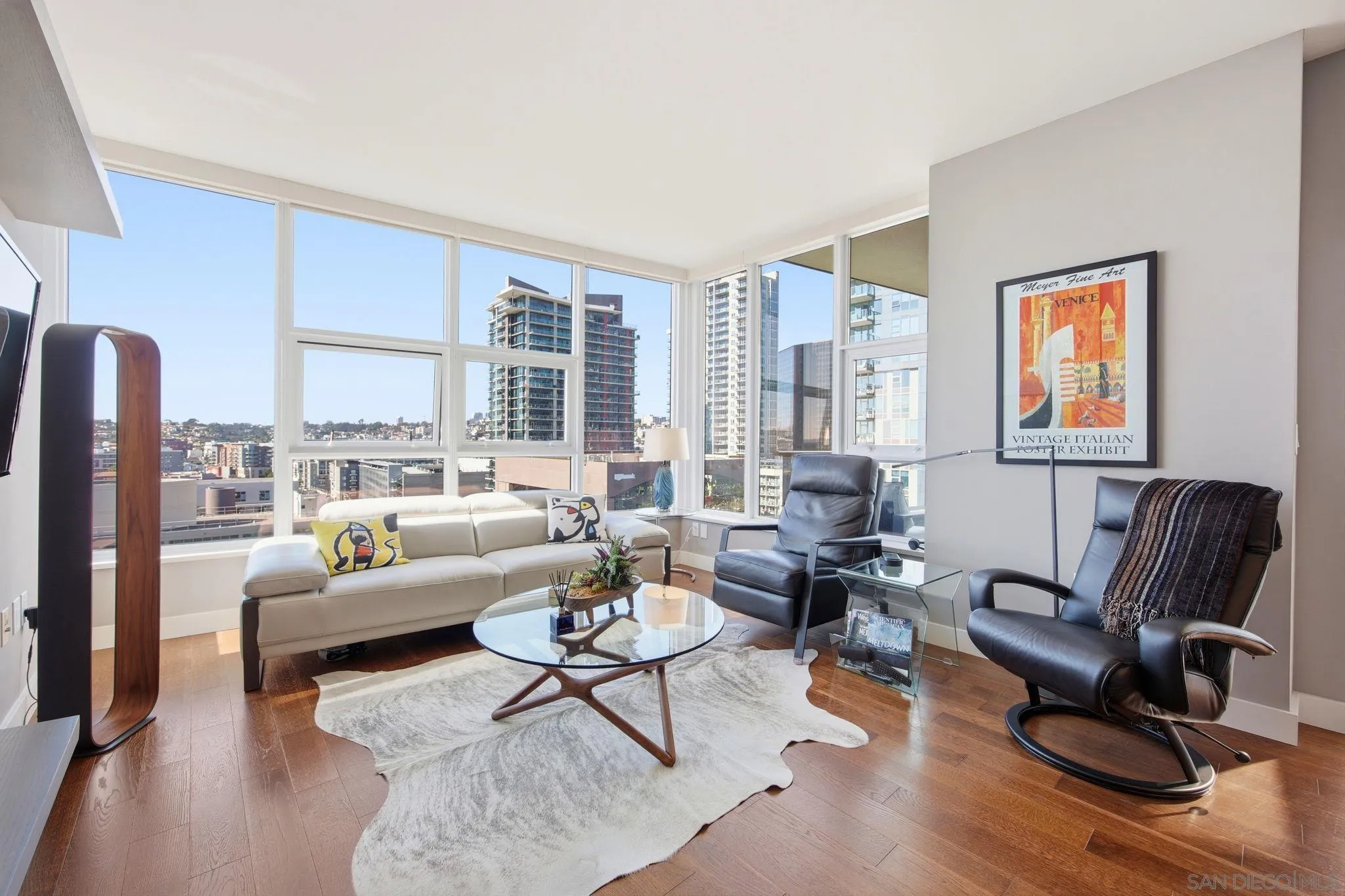 https://cdn.realtyfeed.com/cdn/127/260015632/4bf657a4dbbf12cdccd739c033287951.webp